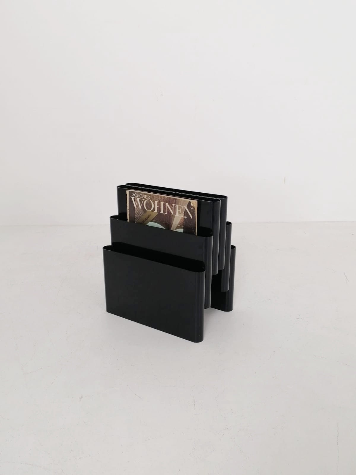 Giotto Stoppino by Kartell Italy Black Plastic Magazine Rack Model 4675