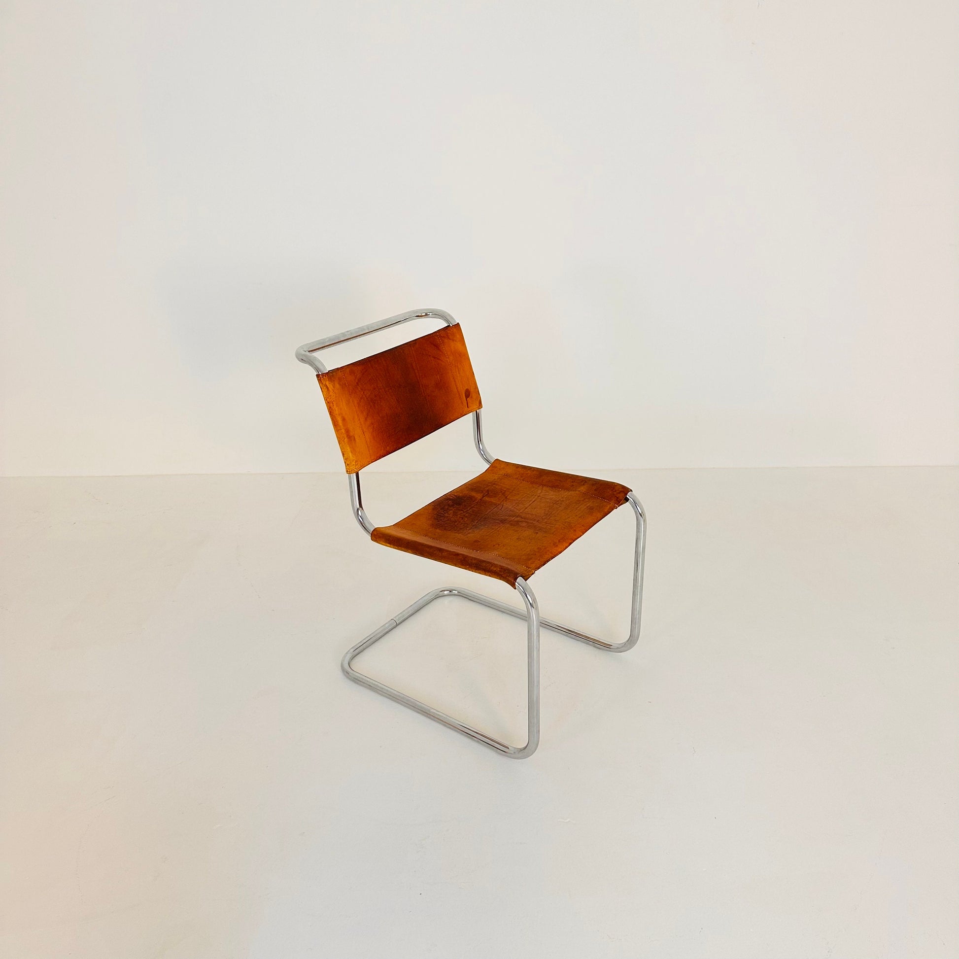1 of 7 Mid-Century Vintage S33 Cognac Chairs by Mart Stam & Marcel Breuer from Thonet 1980s