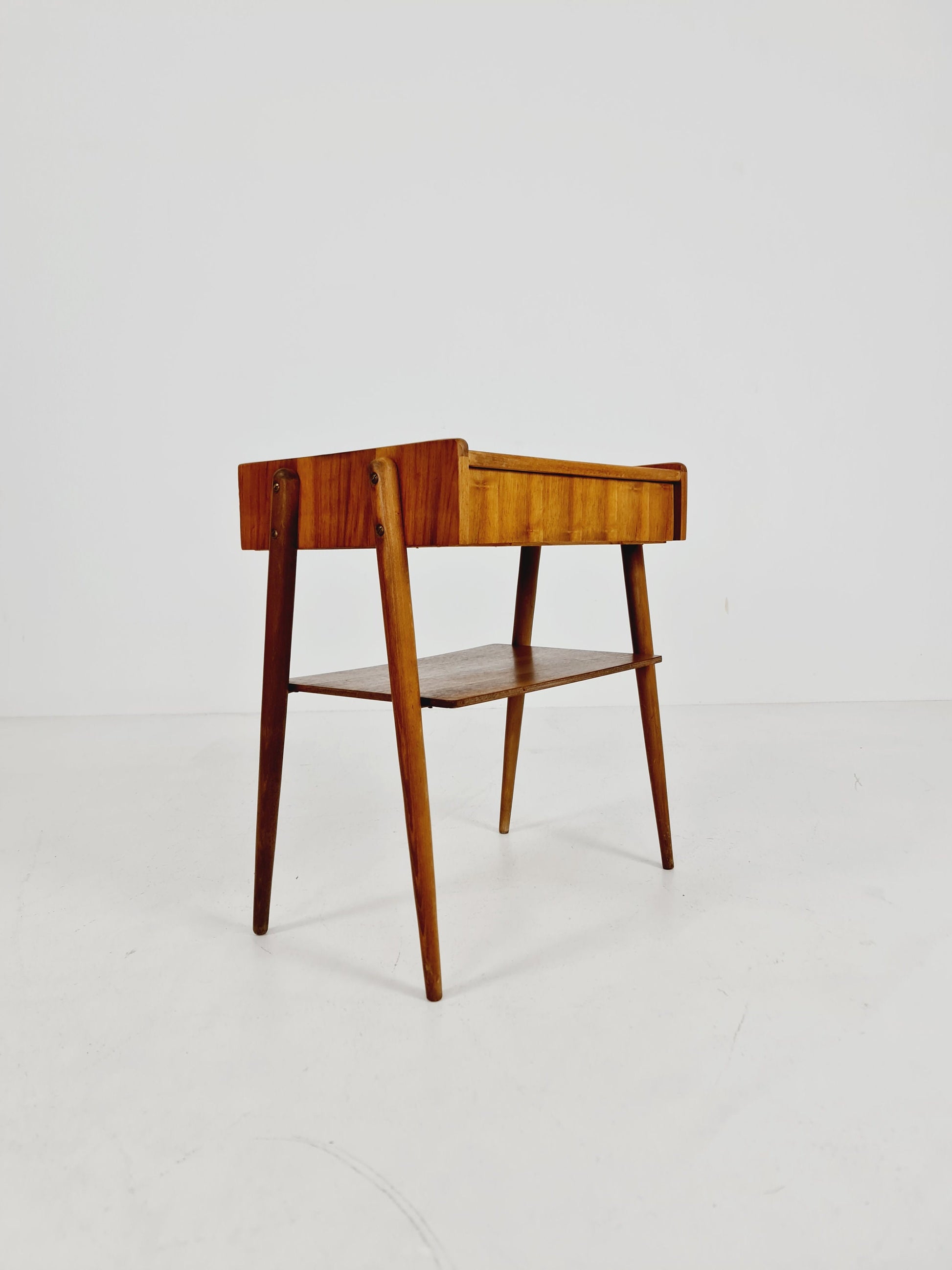 Midcentury Carlstrom & Co teak vintage side table/ bedside table/ night stand, 1960s