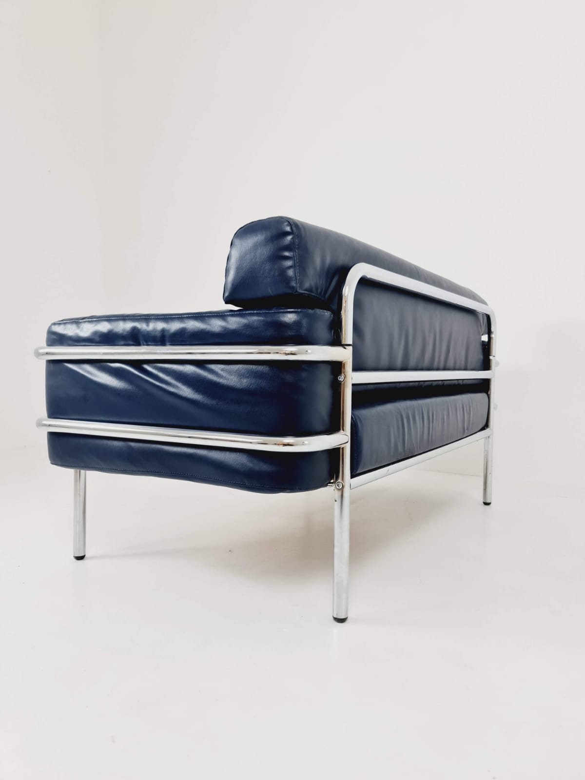 Mid century leather Bauhaus -Style of Cassia LC3 style sofa , 1980s