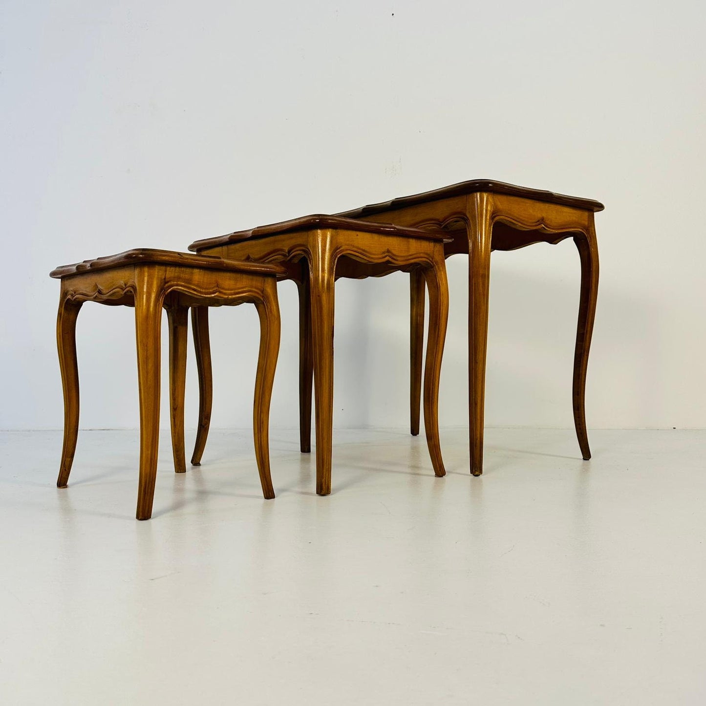 Antique French Nesting Tables, 1930s, Set of 3