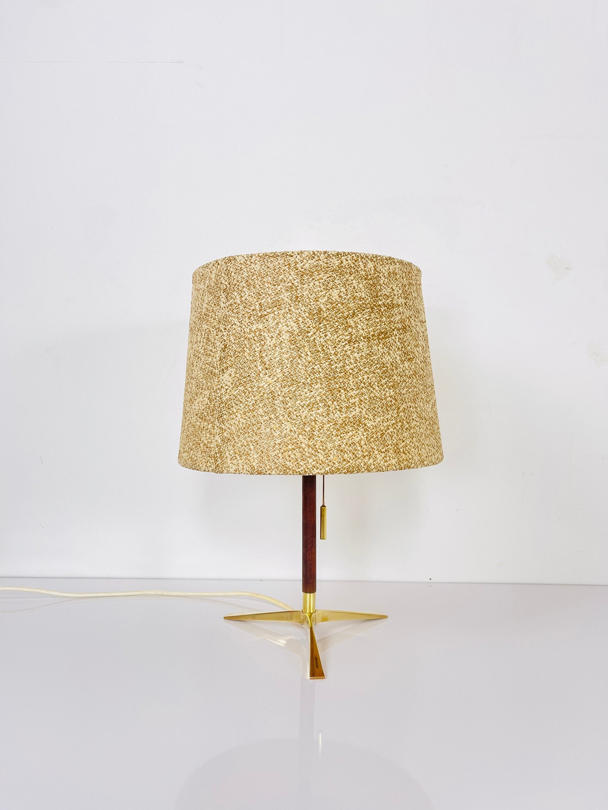 Mid century teak & brass table lamp by Vereinigte Werkstätten München, Germany, 1960s