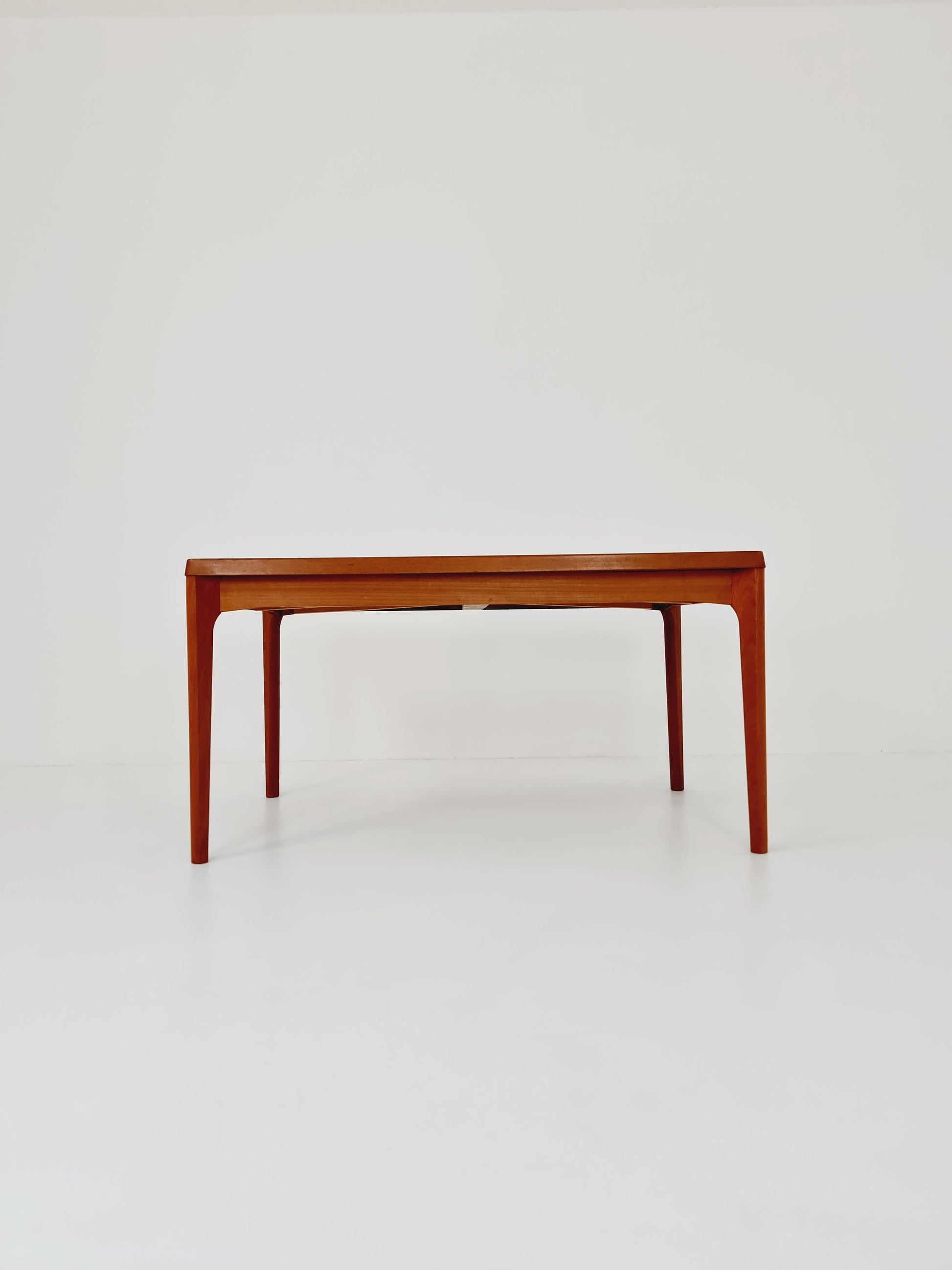 Danish Henning Kjaernulf rectangular teak table with two extension leaves, Denmark 1960s