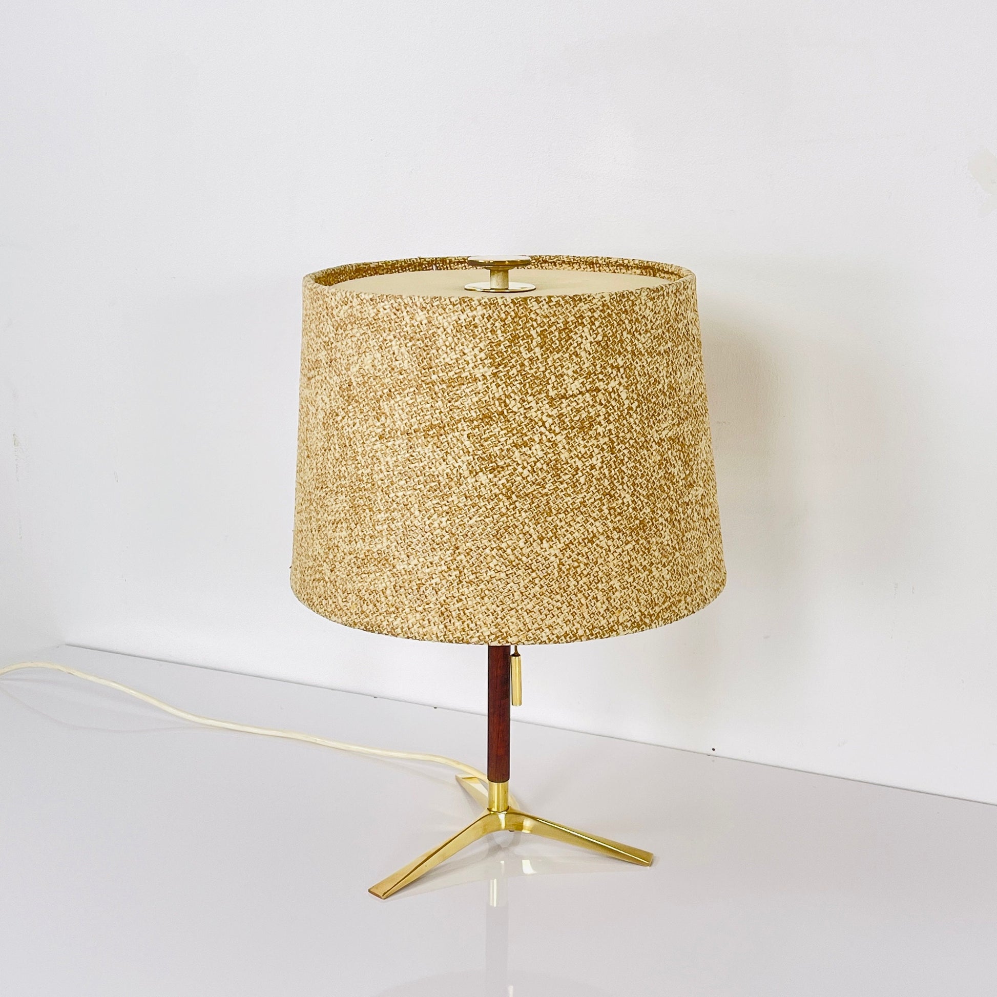 Mid century teak & brass table lamp by Vereinigte Werkstätten München, Germany, 1960s