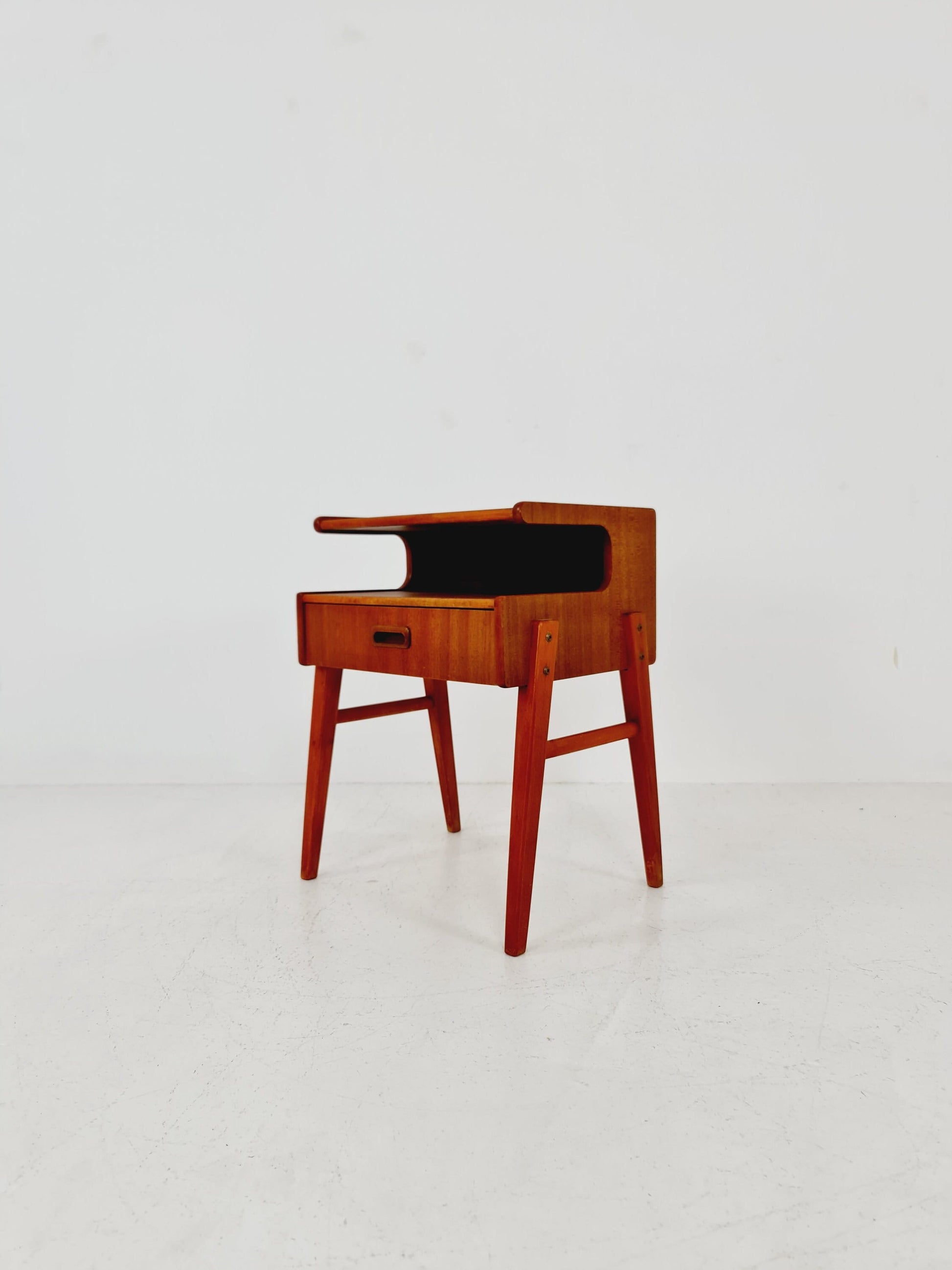 Midcentury Danish Mahogany Vintage Side table/ Bedside table/ Night stand, 1960s