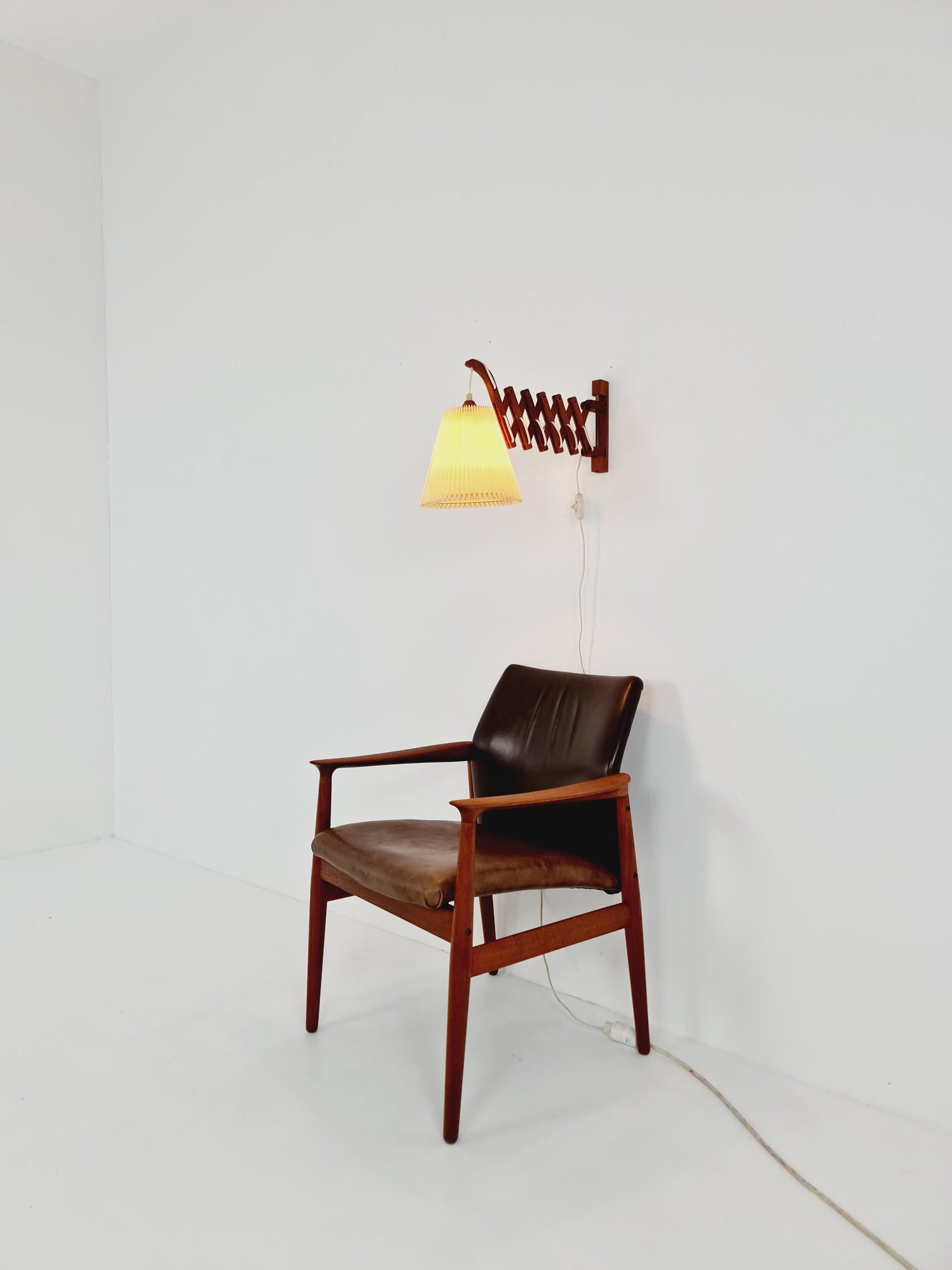 Swdish teak vintage sax wall lamp, 1960s