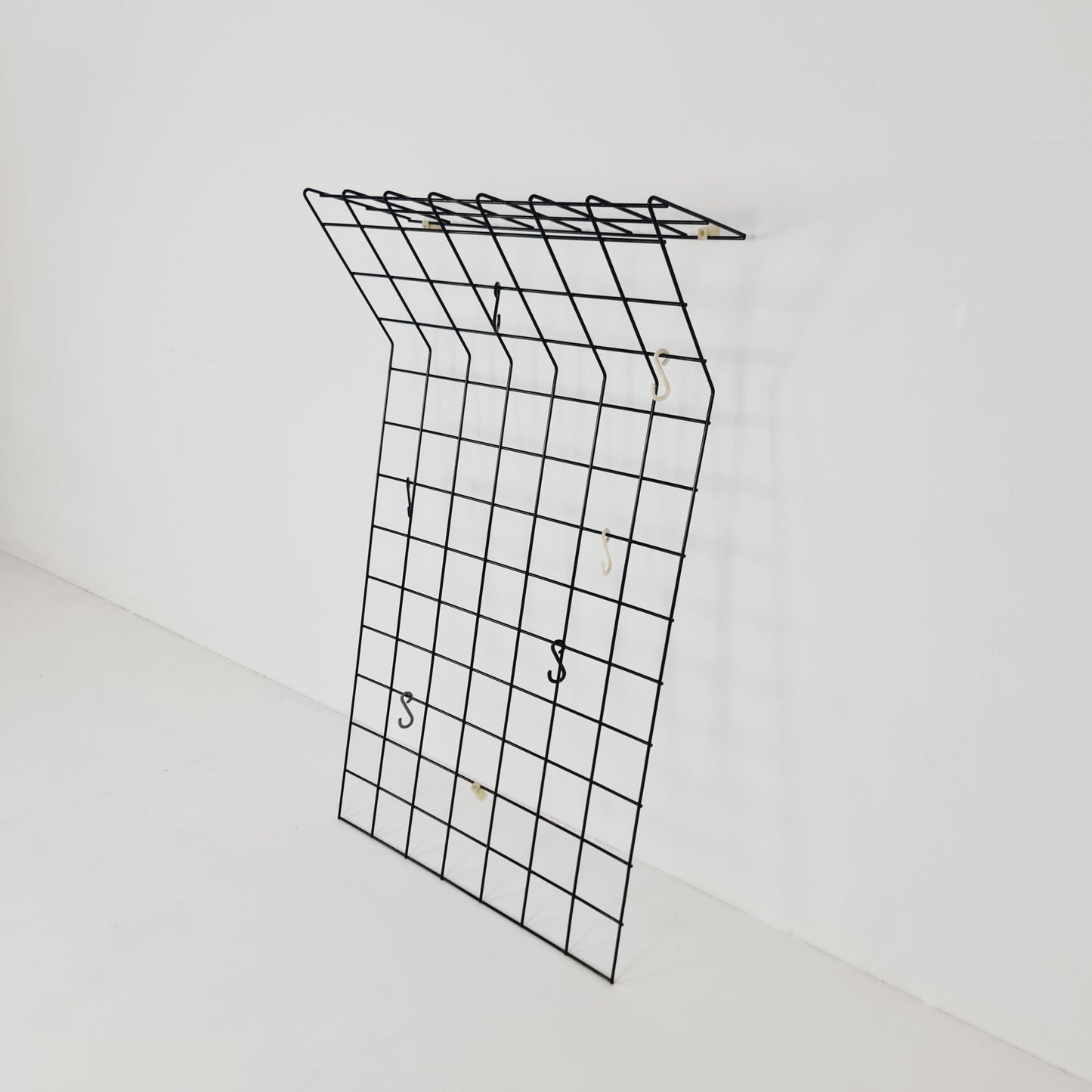 Cloth hanger Wardrobe by Nisse Strinning string design 60s, black