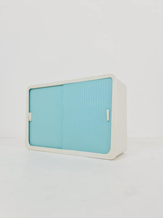 Vintage bathroom/kitchen/medicine cabinet turquoise, 1960s