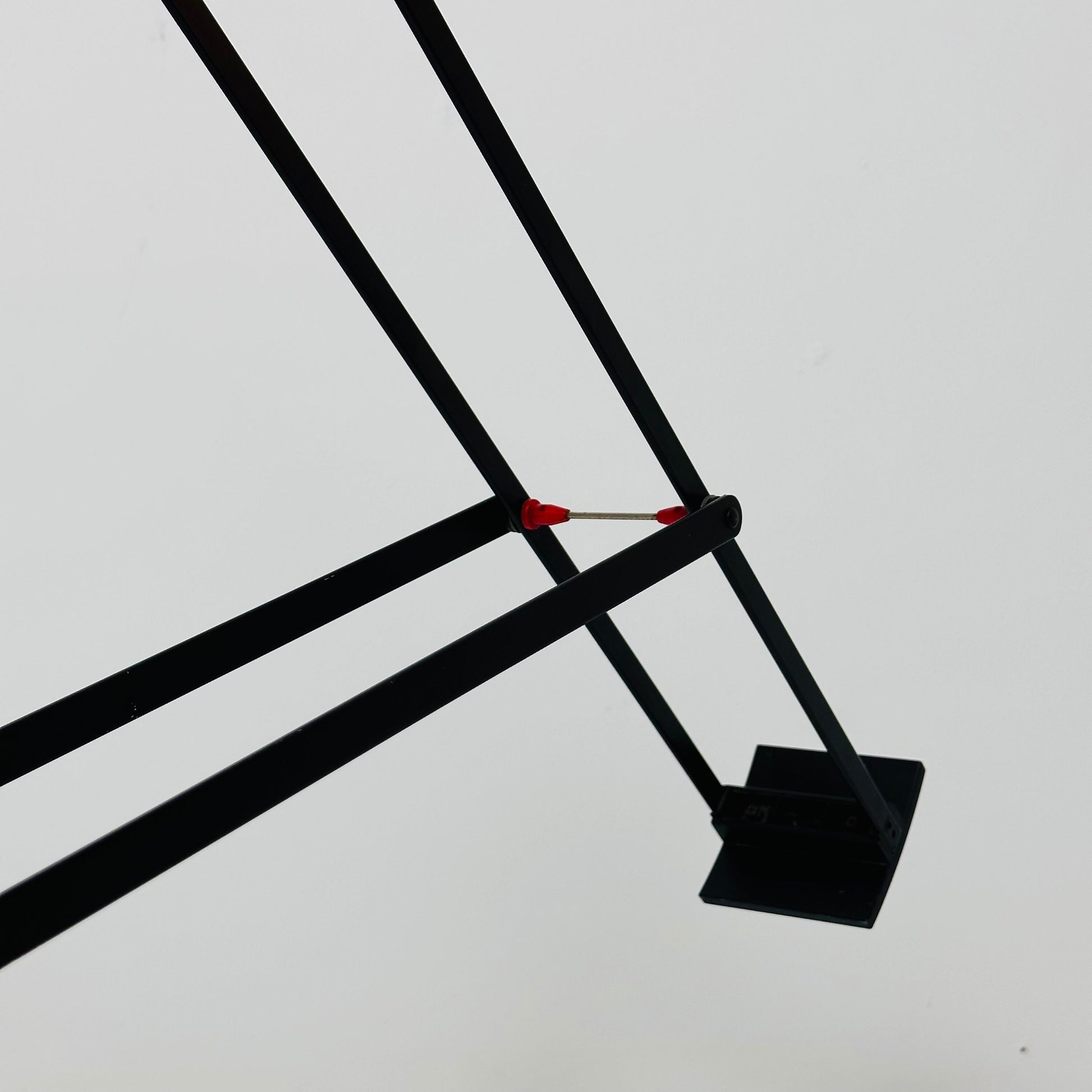 Vintage Italian Tizio Table Lamp by Richard Sapper for Artemide, 1972