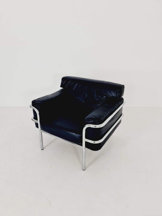 Mid century Bauhaus -arm chair Style of Cassina LC2 style, 1980s Italy