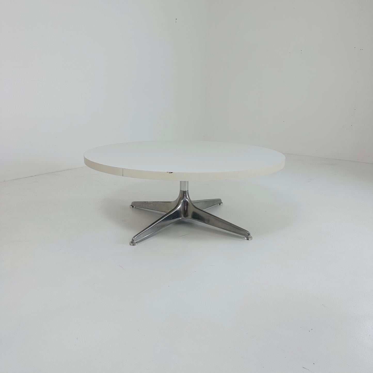White Sedia Coffee Table by Horst Brüning for Cor, 1970s