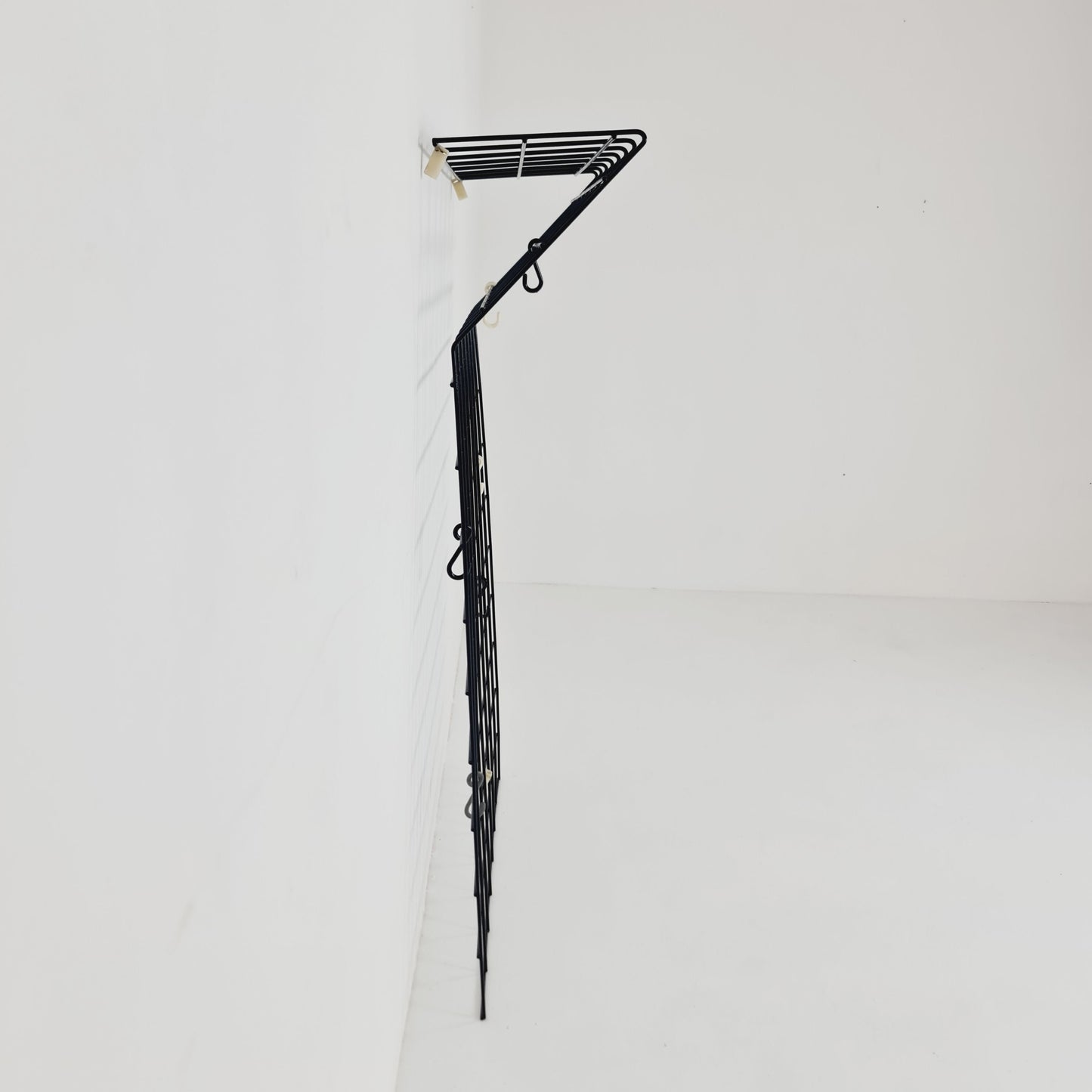 Cloth hanger Wardrobe by Nisse Strinning string design 60s, black