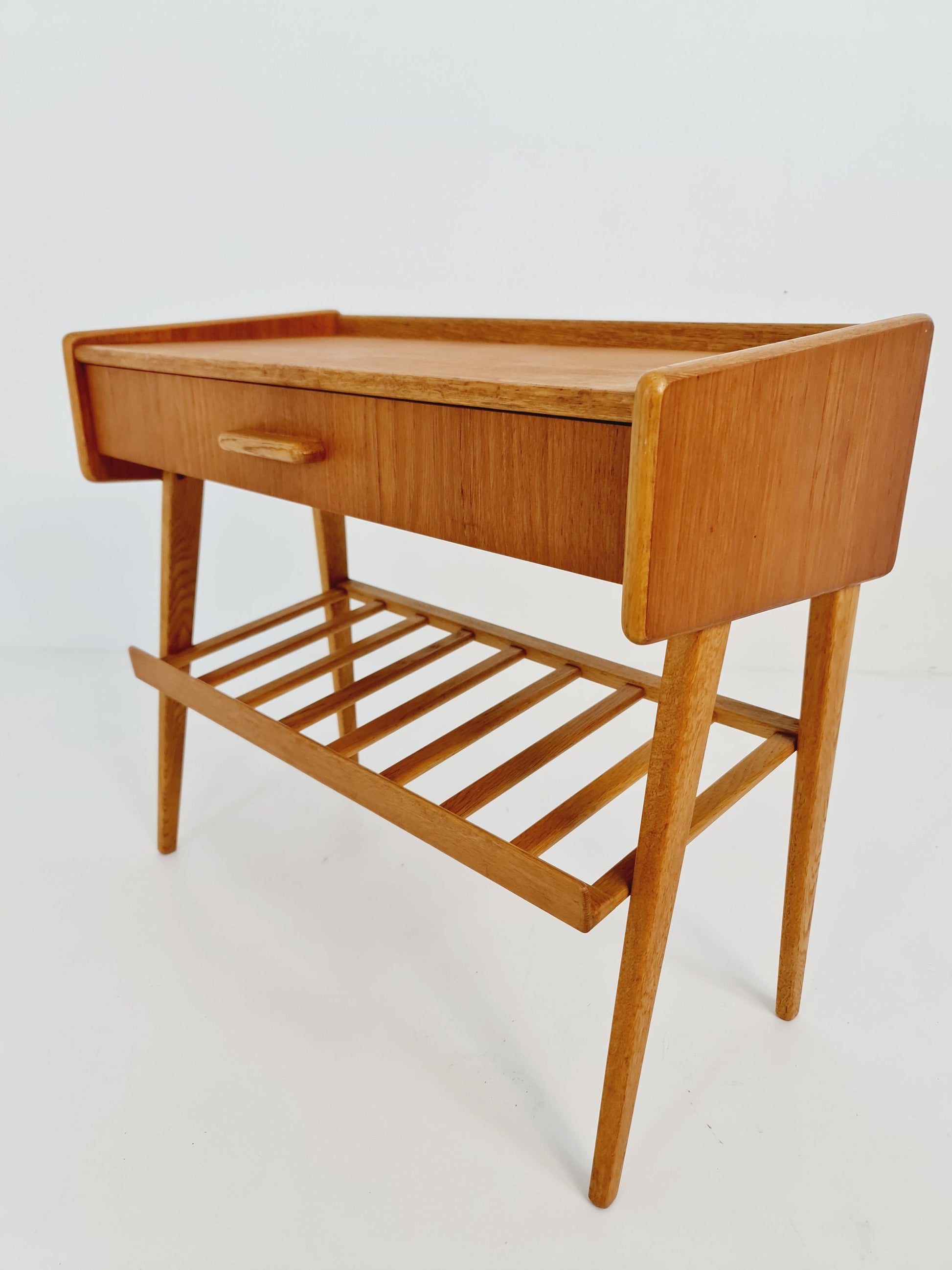 Midcentury Danish teak & oak vintage Side table/ Bedside table/ Night stand, 1960s
