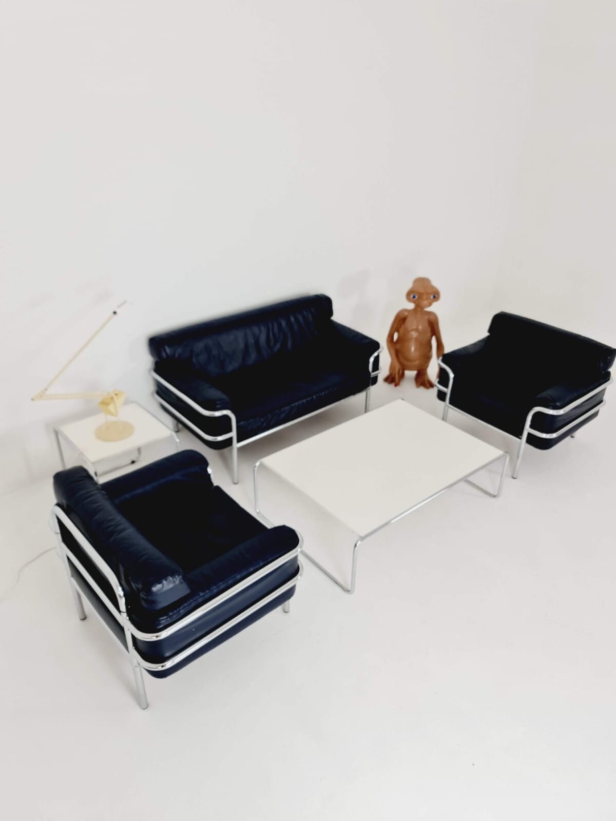 Bauhaus -Style of Cassia LC2 style, 1980s set sofas.
