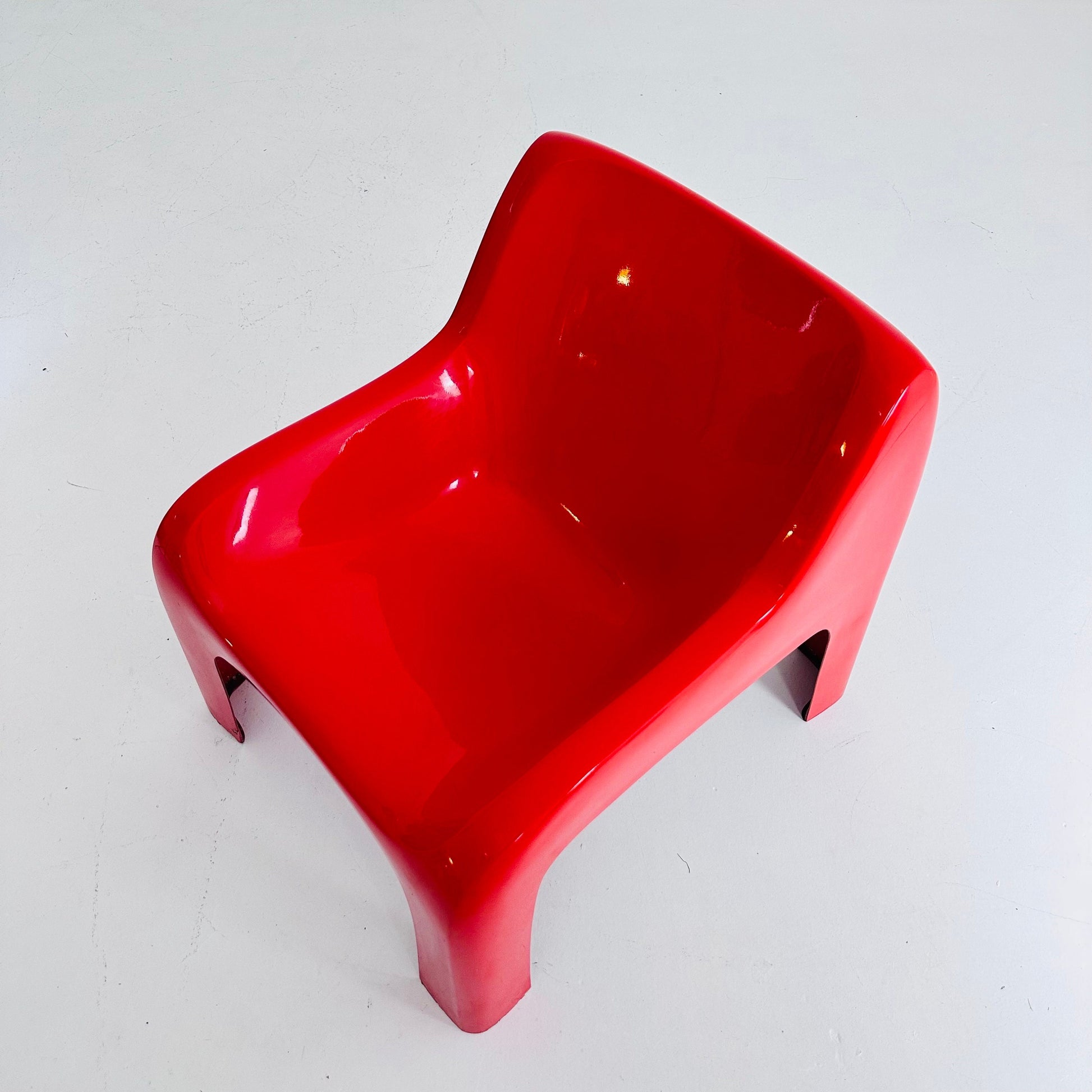 Space Age vintage lounge chair model Anatomial red color by Ahti Kotikoski 1968s for Asko Finland.
