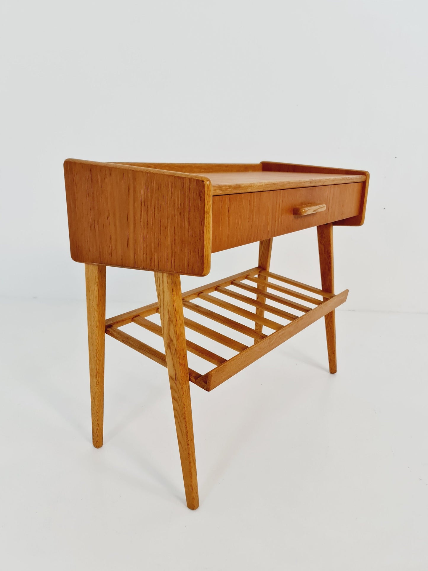 Midcentury Danish teak & oak vintage Side table/ Bedside table/ Night stand, 1960s