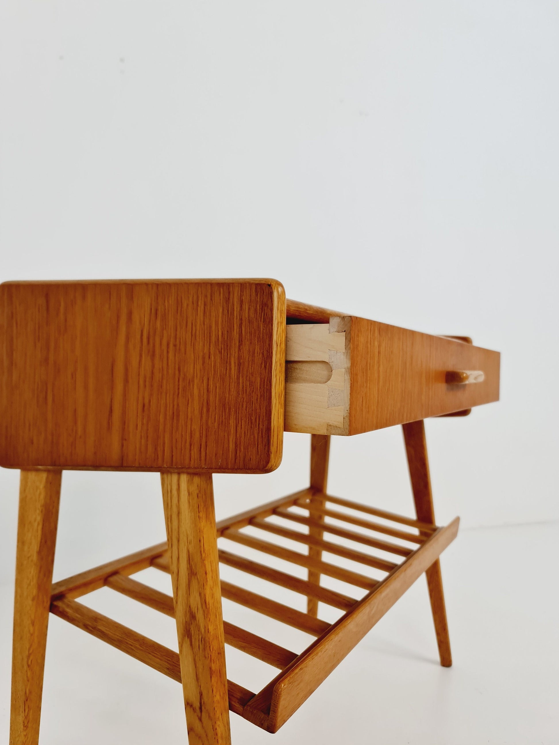 Midcentury Danish teak & oak vintage Side table/ Bedside table/ Night stand, 1960s