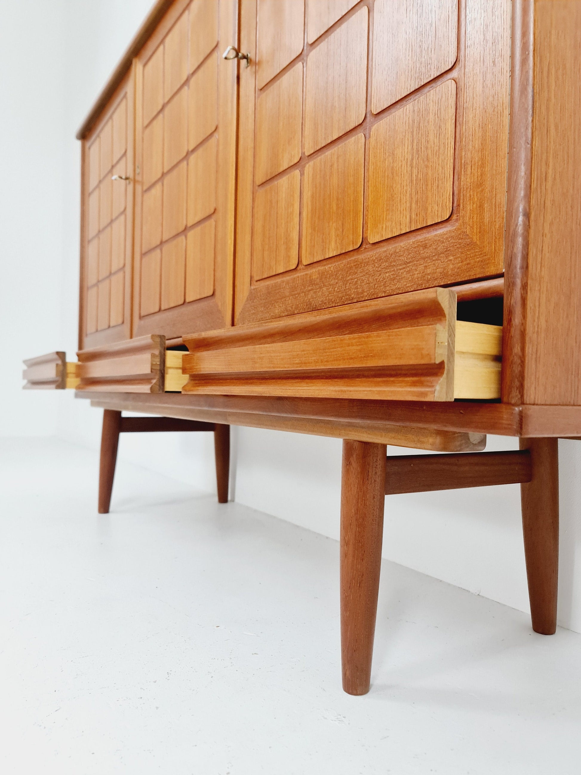 Mid-Century Modern Norwegian highboard, Sideboard for Sörheim MöbelFabrik Nesttun, 1960s