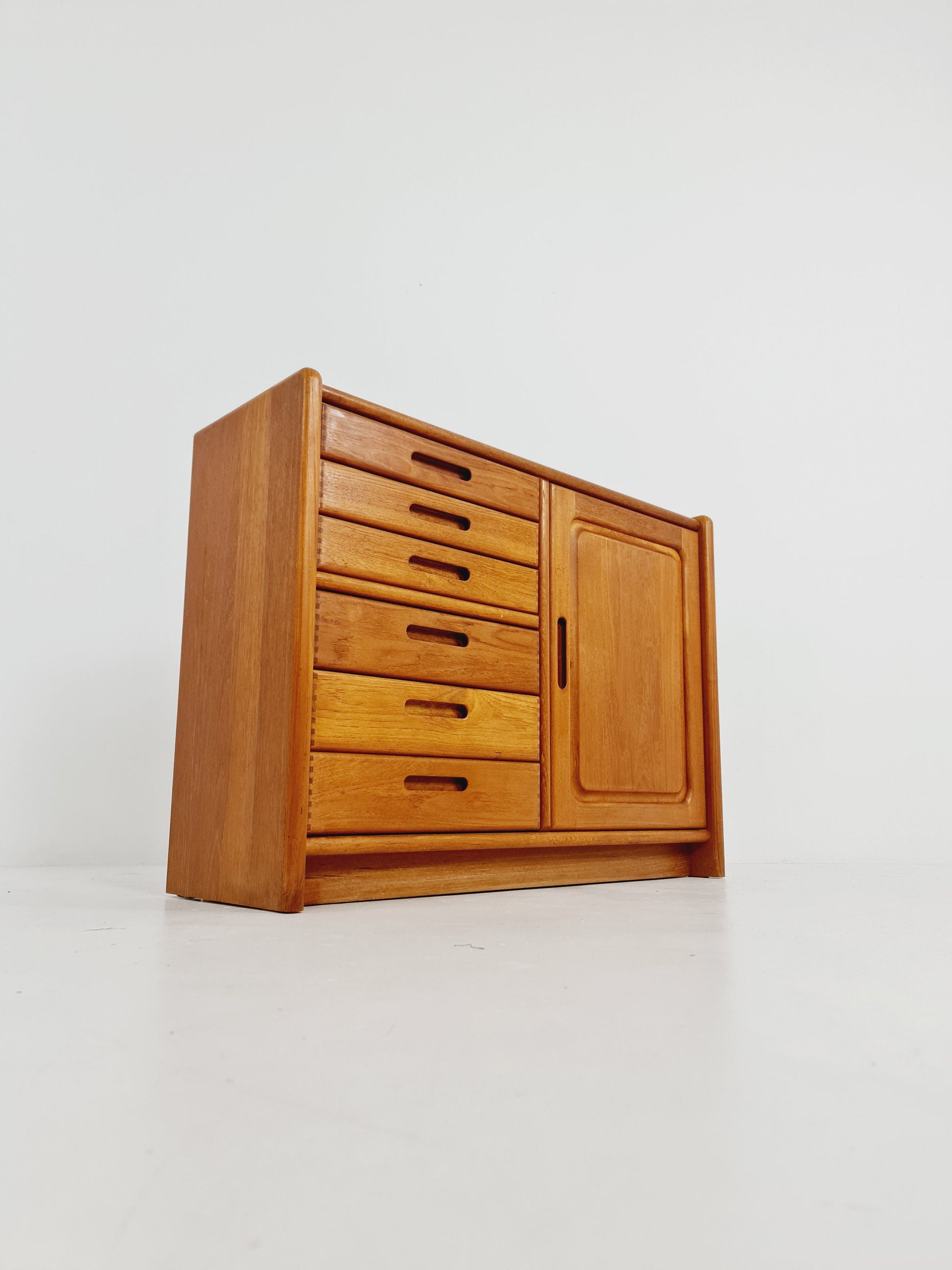Midcentury Danish chest of drawers / drawer dresser /6 drawer solid teak tallboy by Dyrlund, 1960s