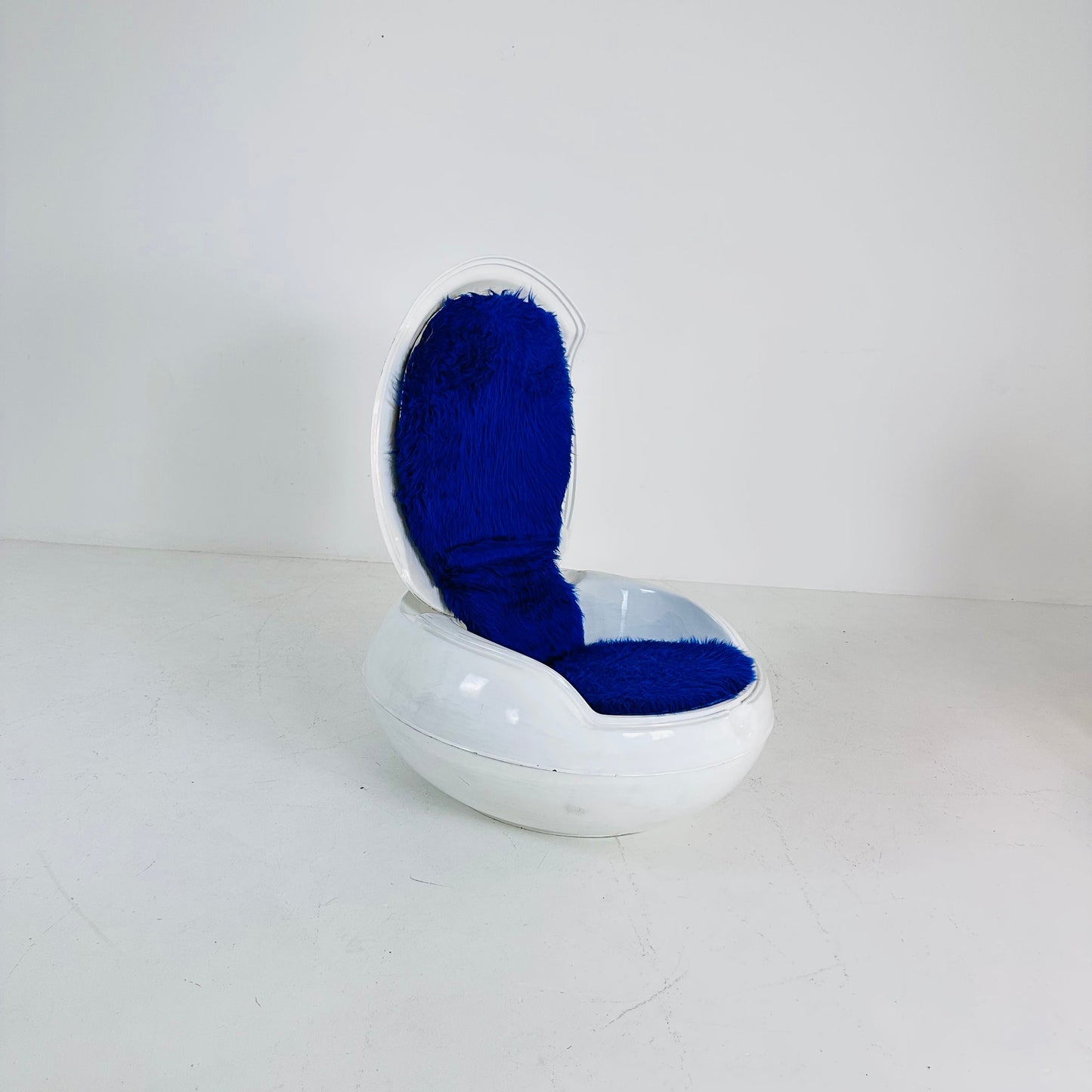 White blue Garden Egg Chair by Peter Ghyczy, 1960s
