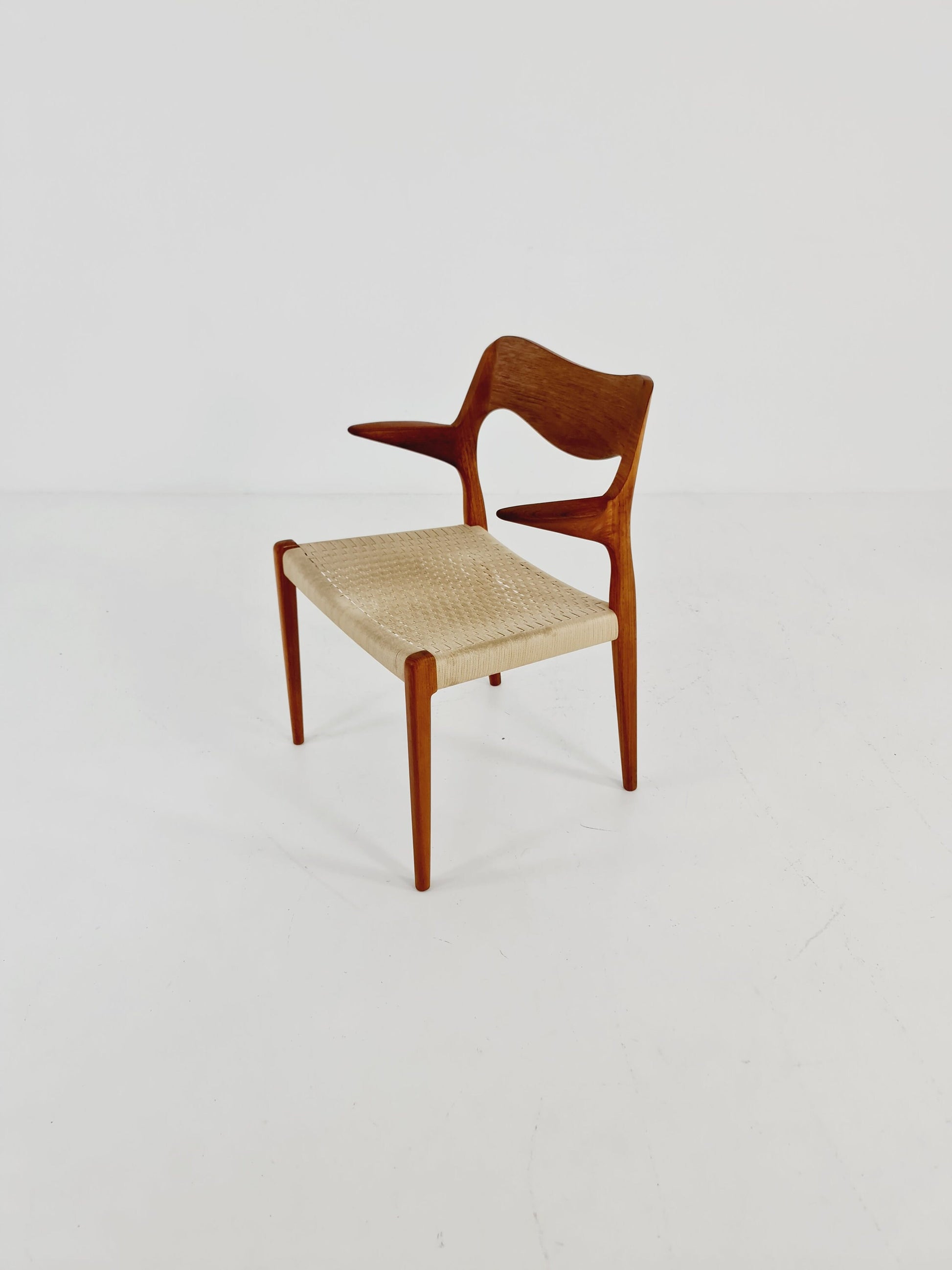 MidCentury Danish Teak Dining Chairs Niels O.Moller, modell 71, 1960s, set of 5