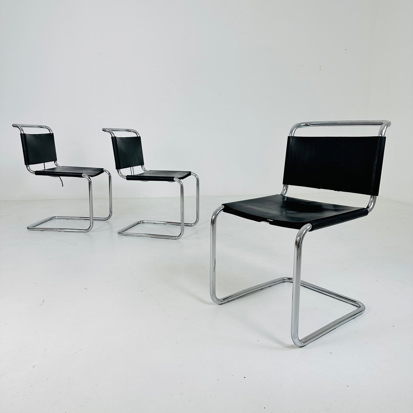 Mid century Bauhaus Spoleto black chair for Knoll by Ufficio Tecnico 1970s