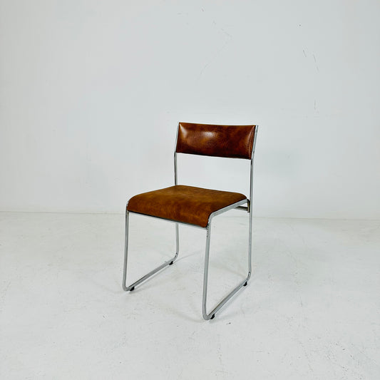 Bauhaus mid century rare chairs from EKA 1970s. Germany