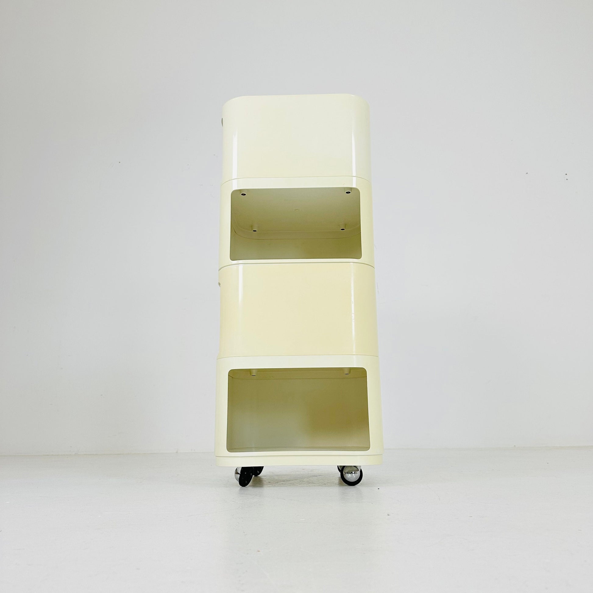 Componibili Square serving trolley by Anna Castelli for Kartell - Italy 1960s, model 4970.