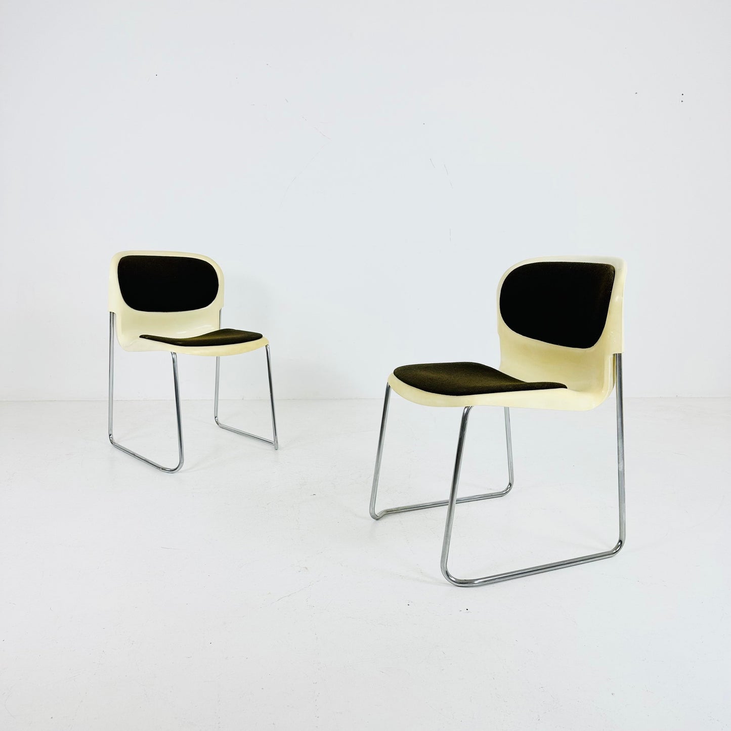 Vintage chair model SM400K by Drabert designed by Gerd Lange west Germany 1980