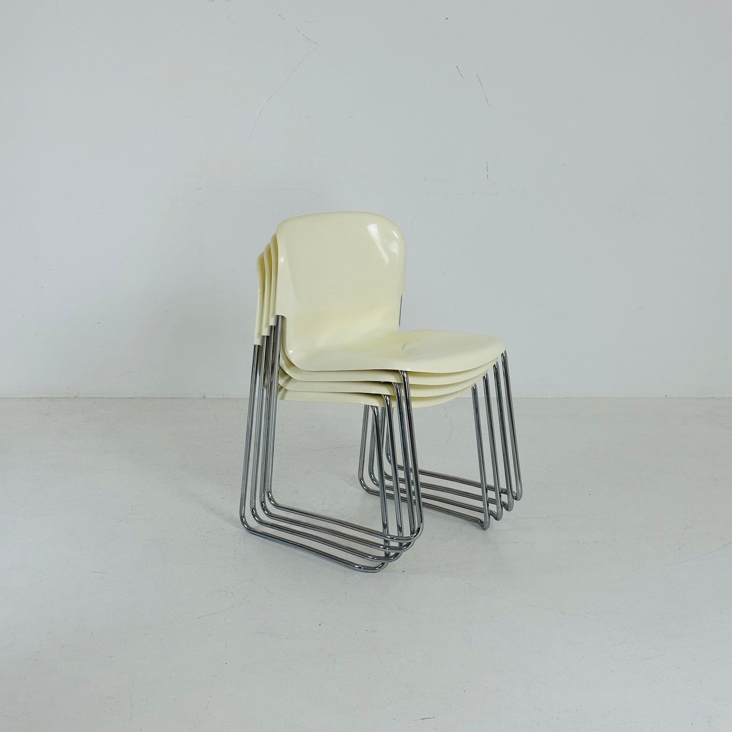 Vintage chair model SM400K by Drabert designed by Gerd Lange west Germany 1980