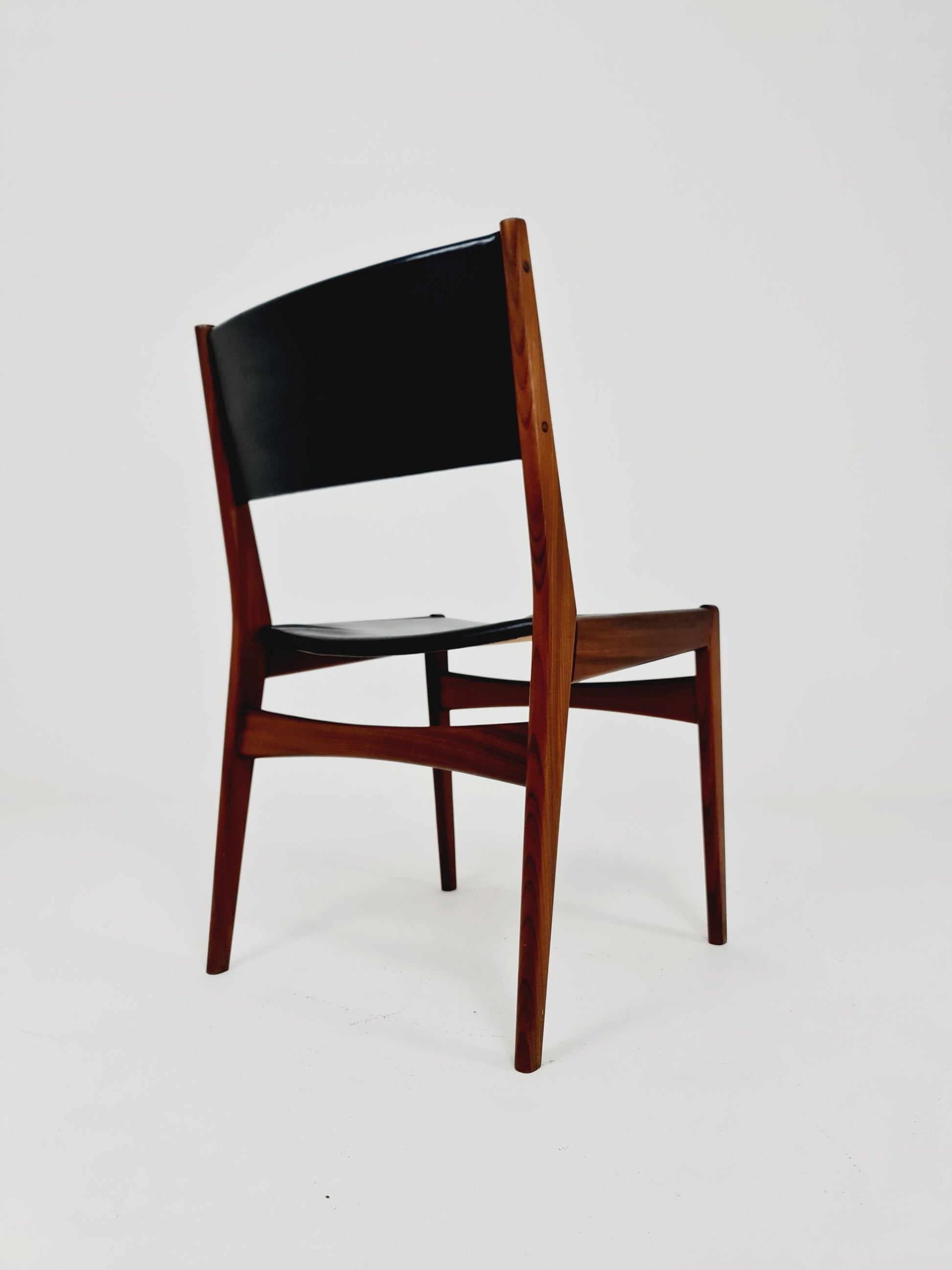 Danish Modern Teak Chair Design by Frem Rojle, 1960s,