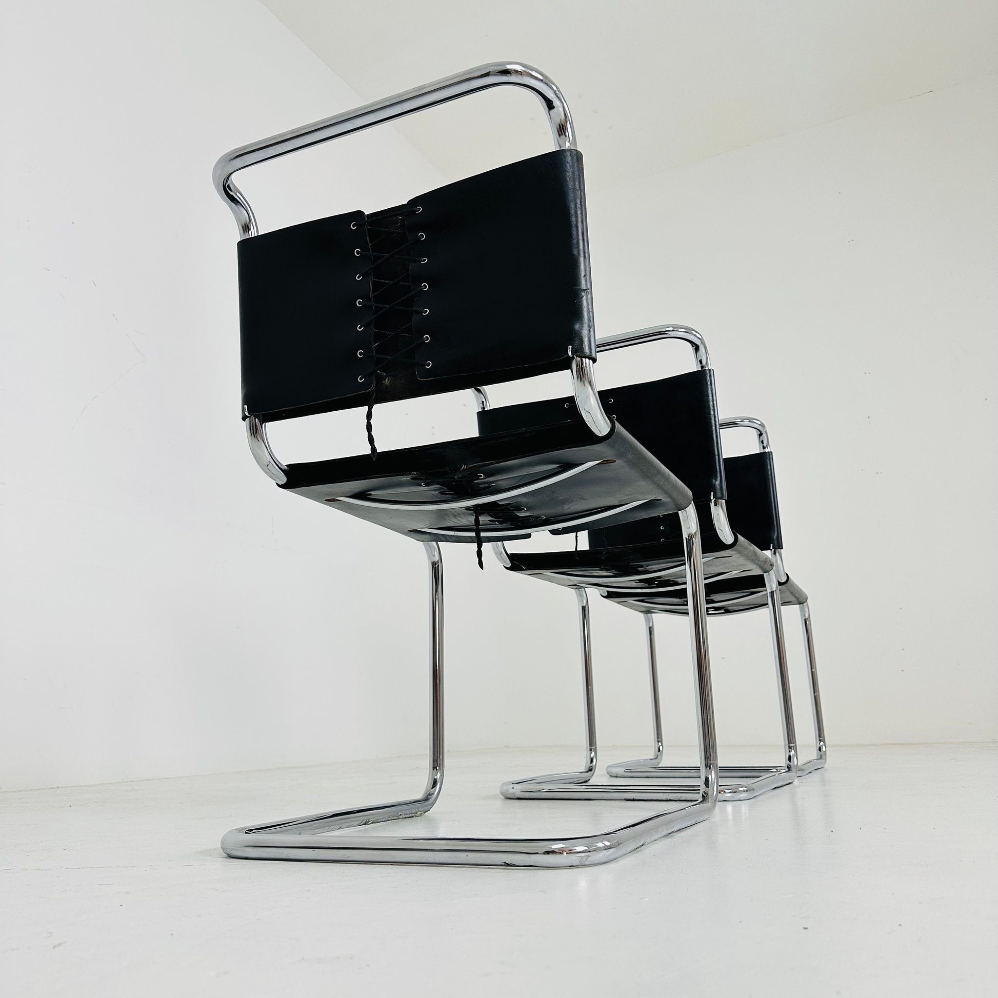 Mid century Bauhaus Spoleto black chair for Knoll by Ufficio Tecnico 1970s