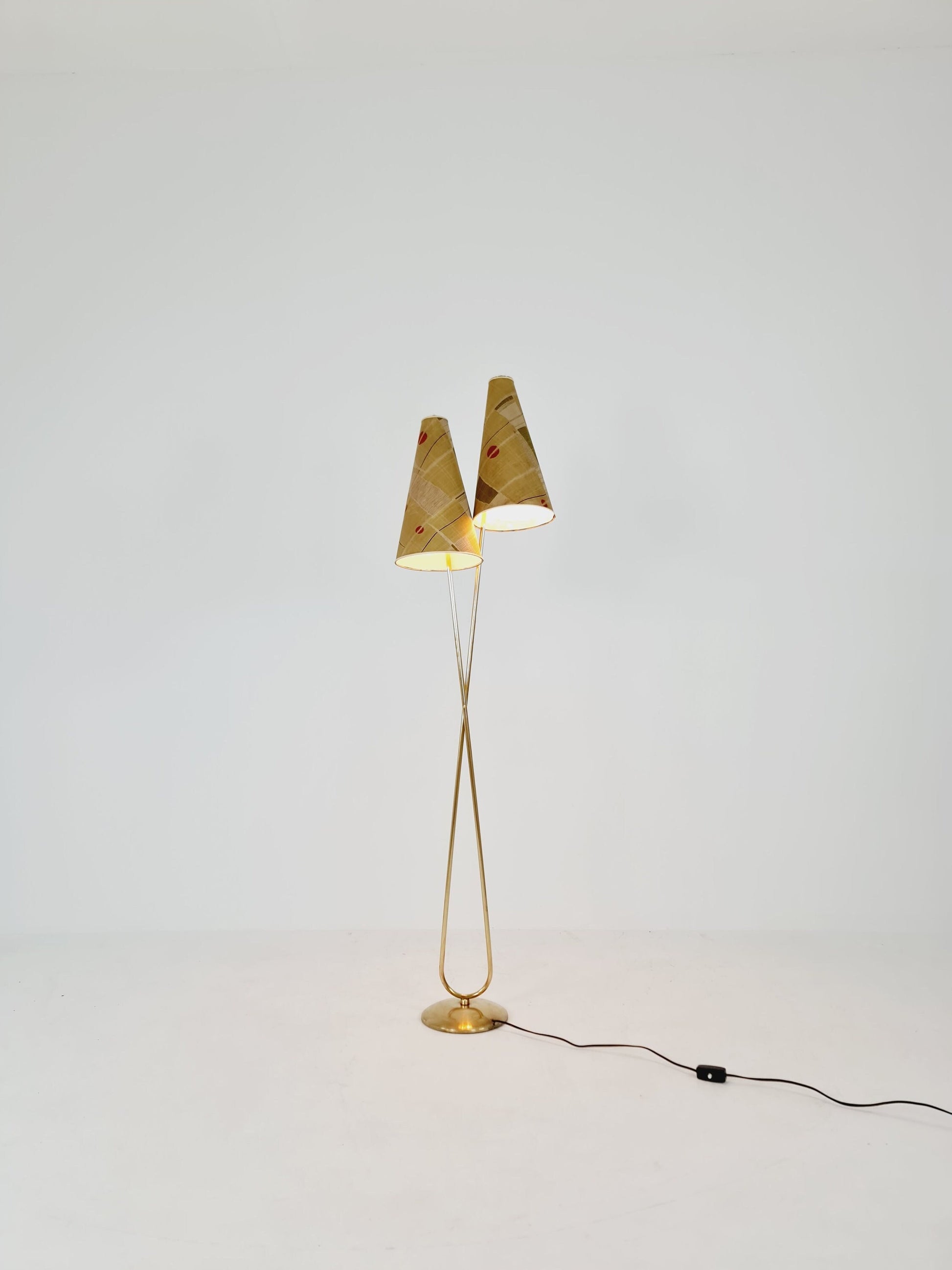 EXTREME RARE brass 1950s vintage floor lamp / bag lamp mcm
