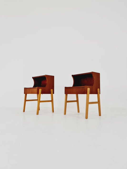 Danish Midcentury Side table/ Bedside table/ Night stand vintage 1960s Mahagoni