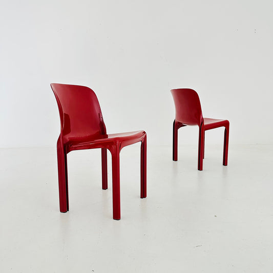 Set of 2 Vintage Red Selene Fiberglass Chair by Vico Magistretti for Artemide 1968