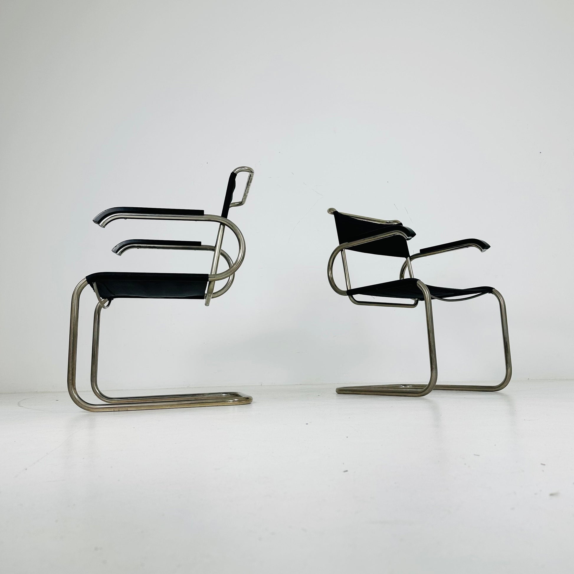 Set of 2 Marcel Breuer Bauhaus Cantilever D40 Chais By Tecta 1960s