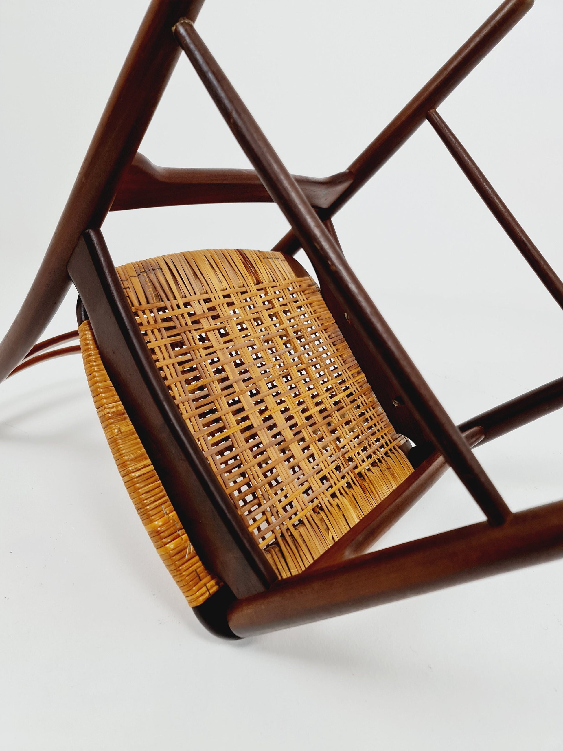 German teak & Rattan dining chair by Georg Leowald for wilkhan 1960s,