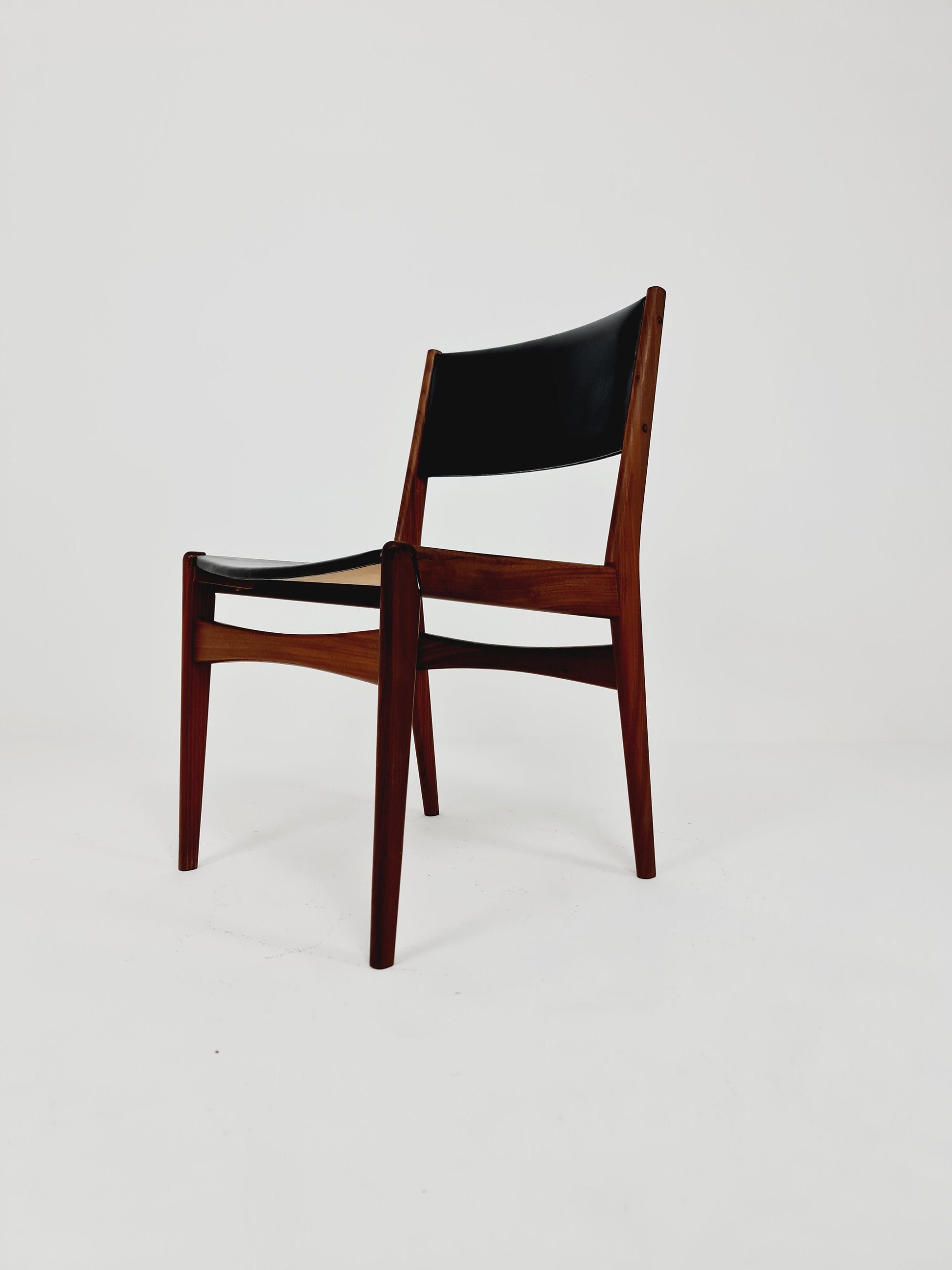 Danish Modern Teak Chair Design by Frem Rojle, 1960s,