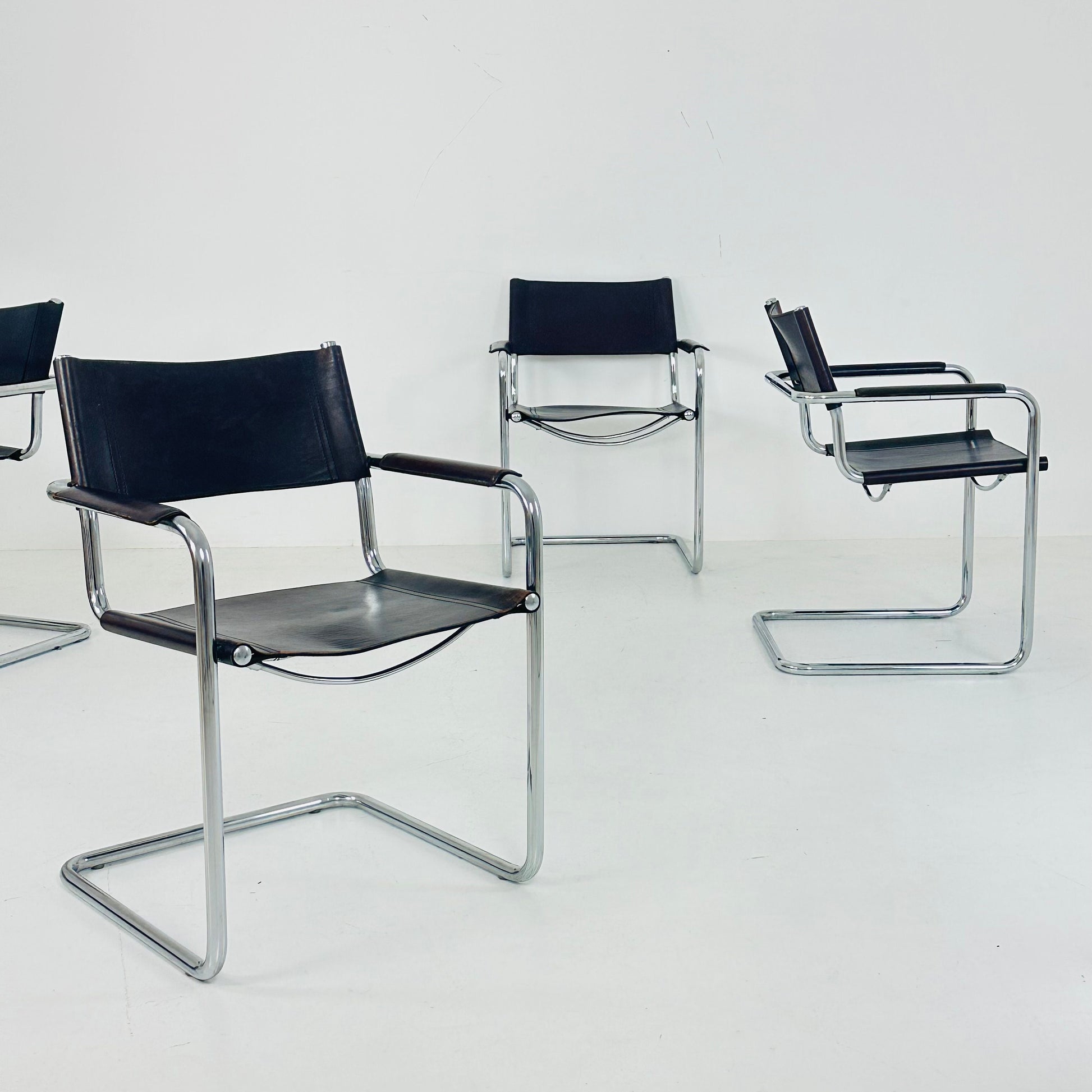 Set of 4 Bauhaus mid century Model MG5 Centro Studi chairs by Mart Stam & Marcel Breuer for Matteo Grassi, 1970s Italy