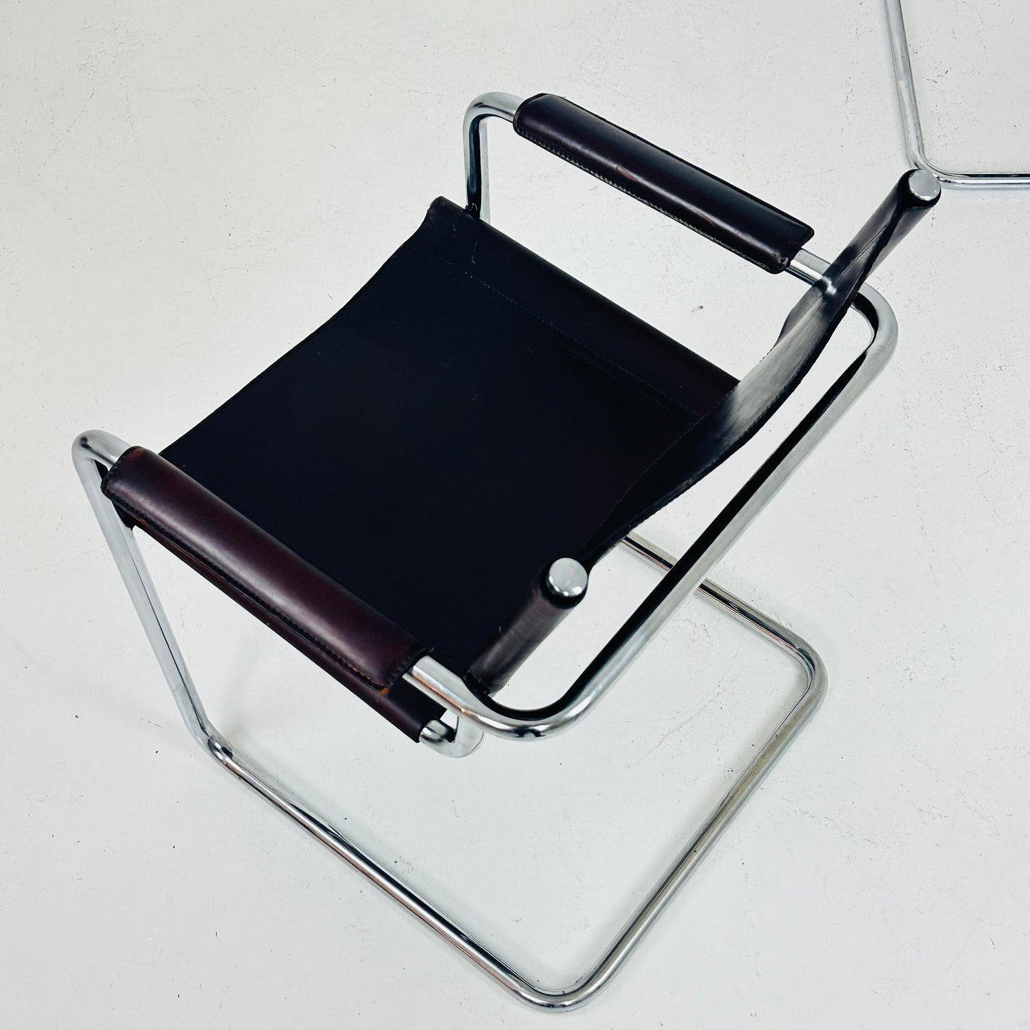 Set of 4 Bauhaus mid century Model MG5 Centro Studi chairs by Mart Stam & Marcel Breuer for Matteo Grassi, 1970s Italy