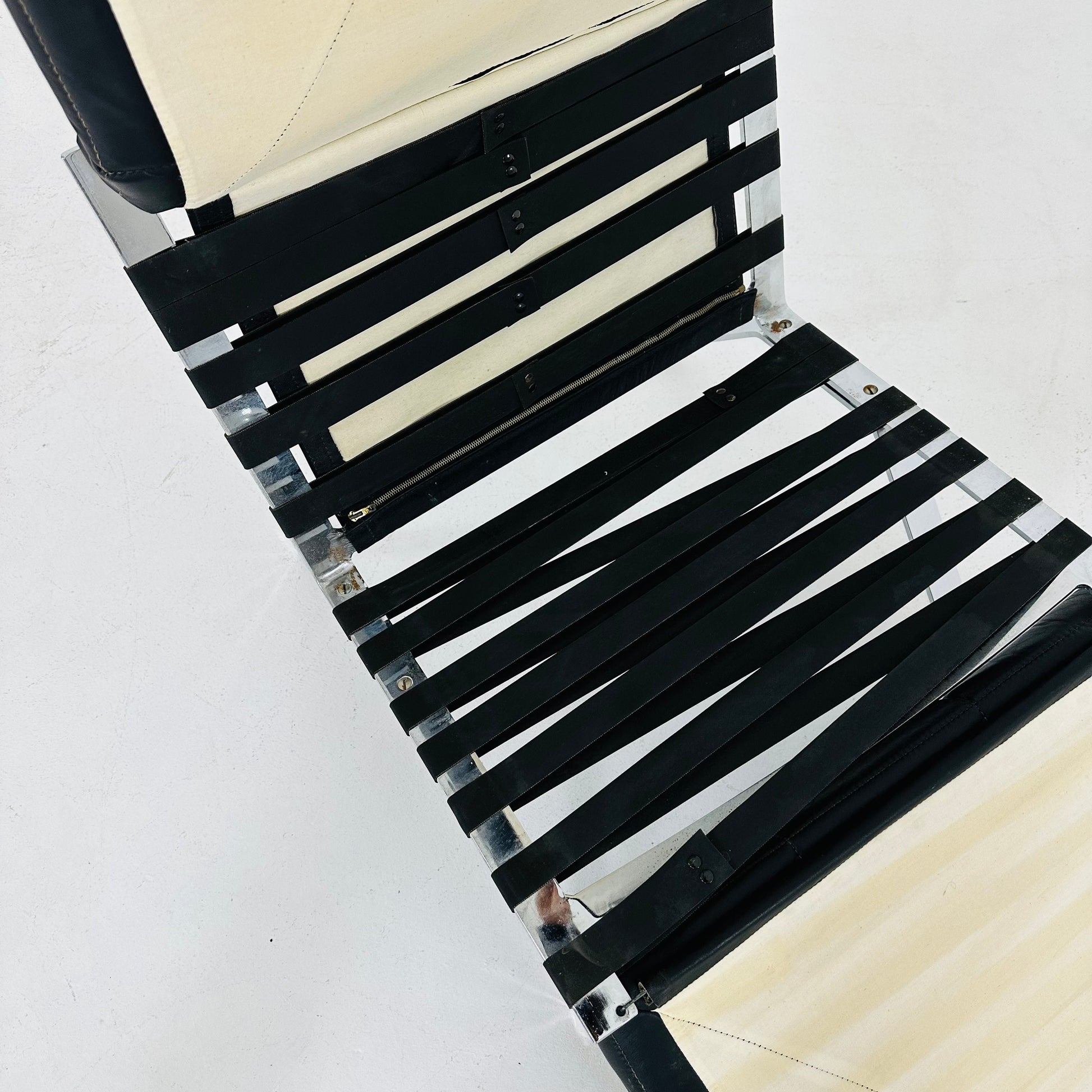 Mid century leather lounge Euro chair by Hans Eichenberger for Girsberger - 1960s Switzerland