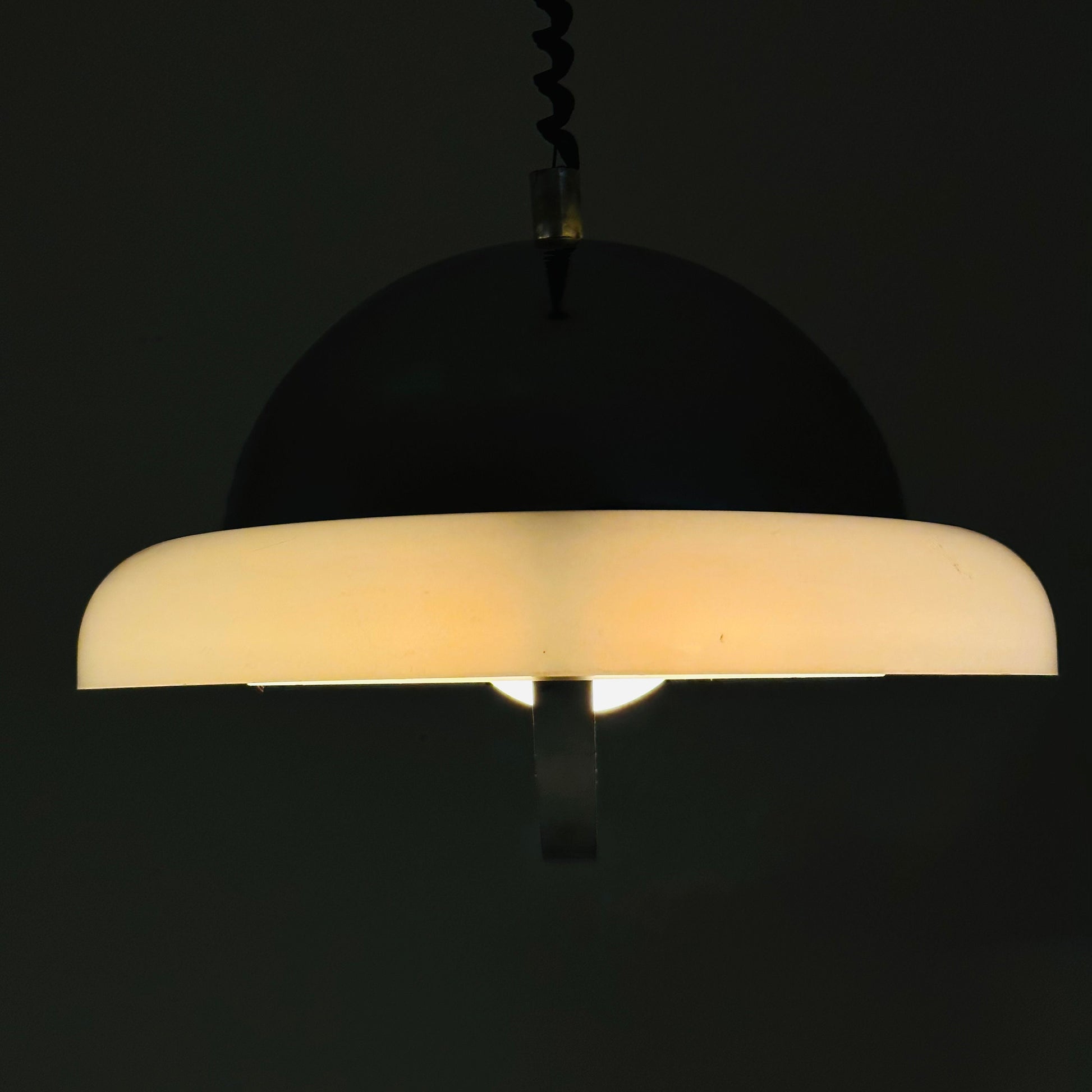 Wonderful Space Age Aluminum & White Acrylic Extendable Ceiling Lamp, 1970s Italy