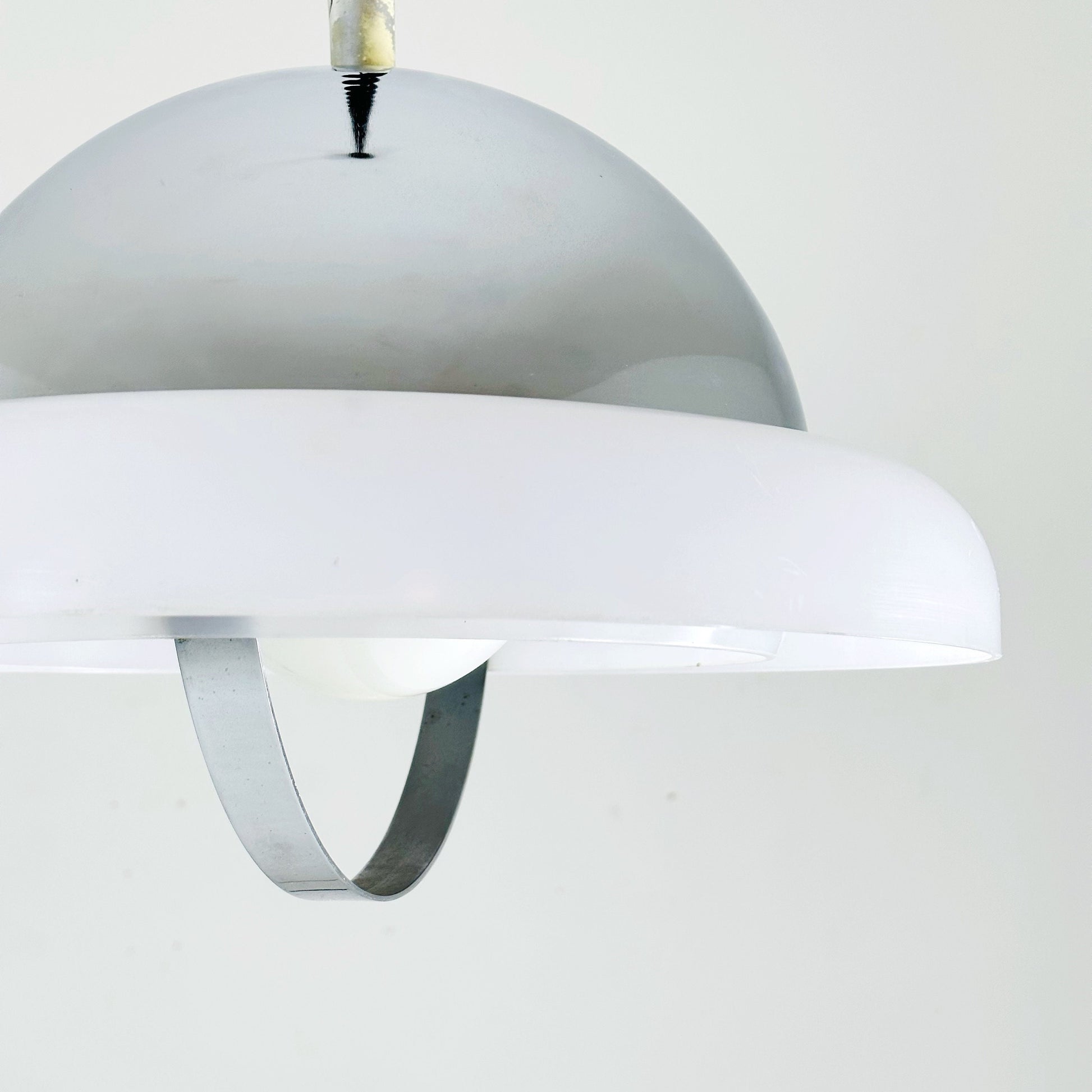 Wonderful Space Age Aluminum & White Acrylic Extendable Ceiling Lamp, 1970s Italy