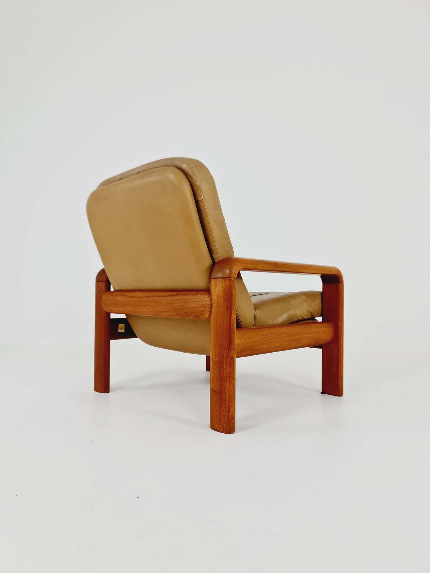 Mid Century Solid teak lounge chair/ Easy chair by Dylrund , 1960s