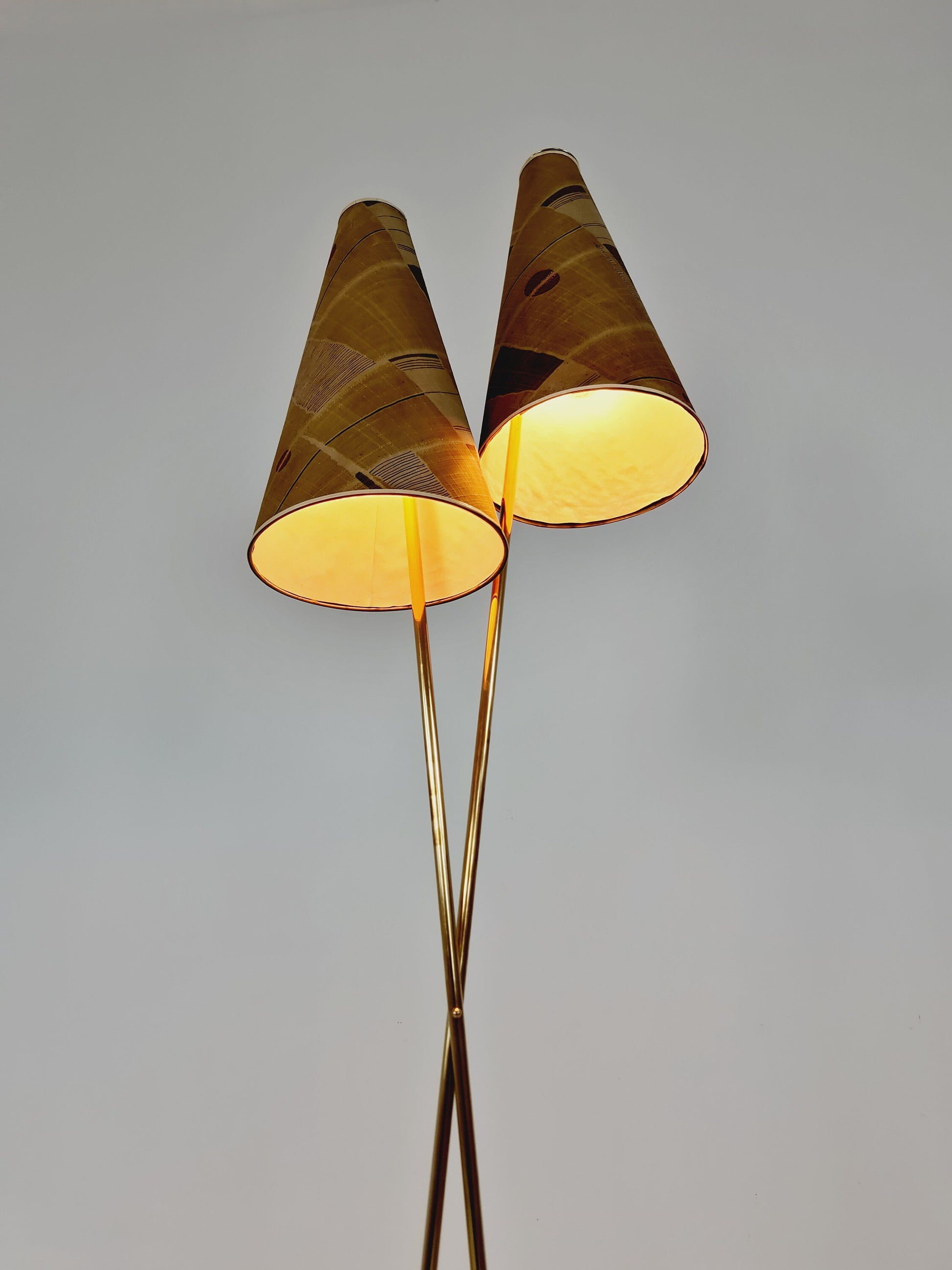 EXTREME RARE brass 1950s vintage floor lamp / bag lamp mcm