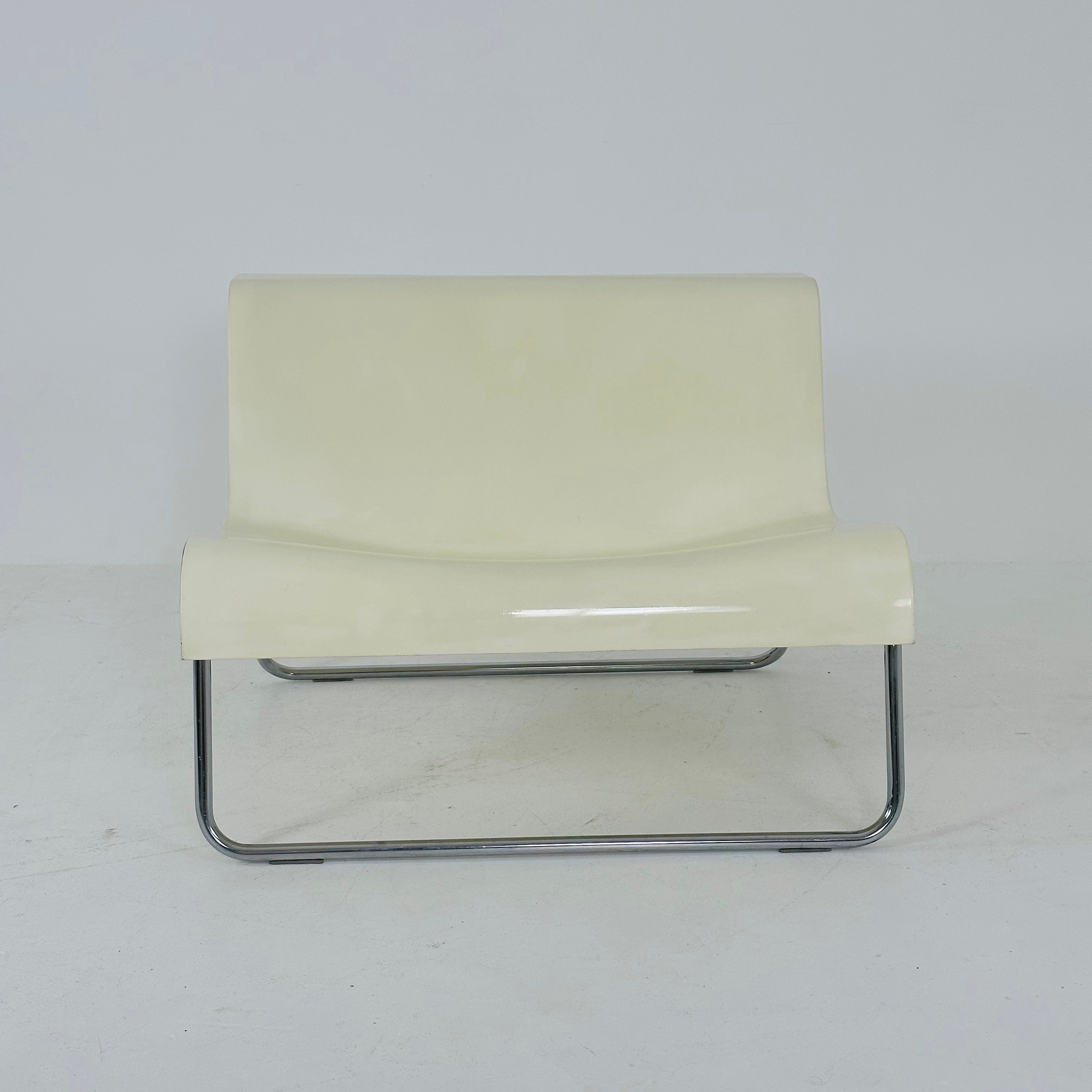 White Form Lounge Chair by Piero Lissoni for Kartell Italy 1990s