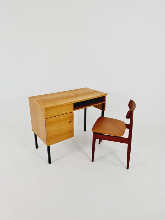 Mid century vintage desk German desk by Horn Möbel 1950s