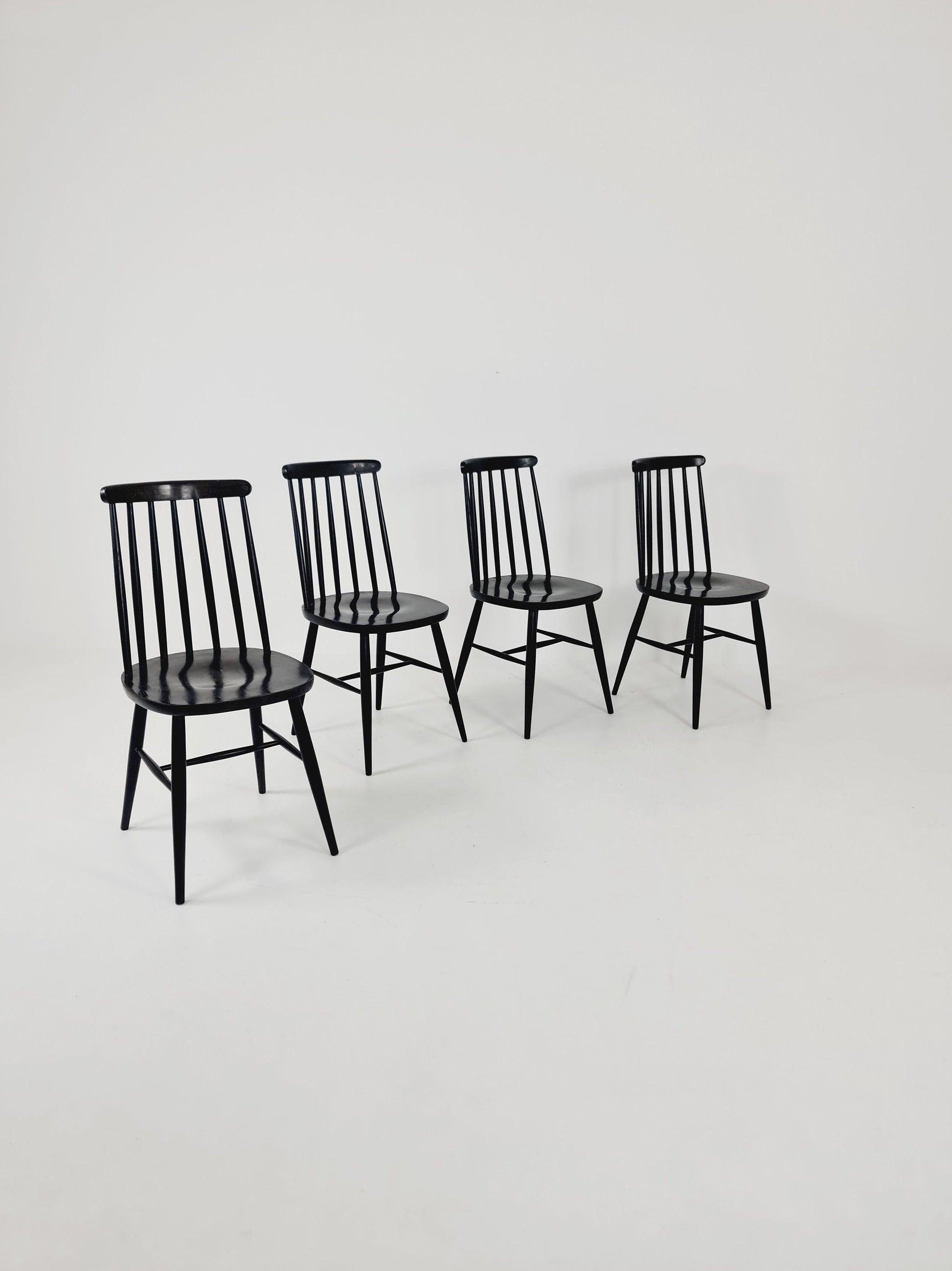 German dinning chair by Ilmari Tapiovaara for Möbel Mann, 1960s, set of 2