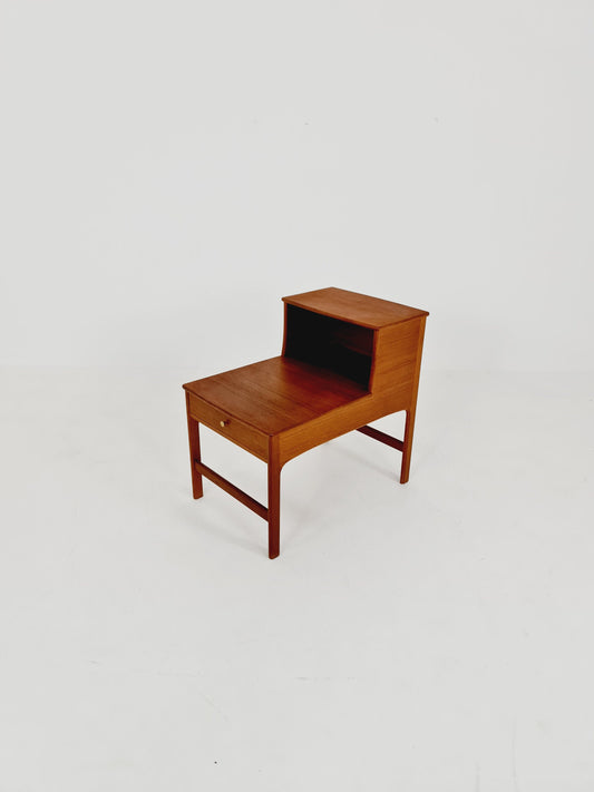 Rare Midcentury Swedish teak side table, nightstand by Yngvar Sandström by Säflle Möbelfabrik, 1960s