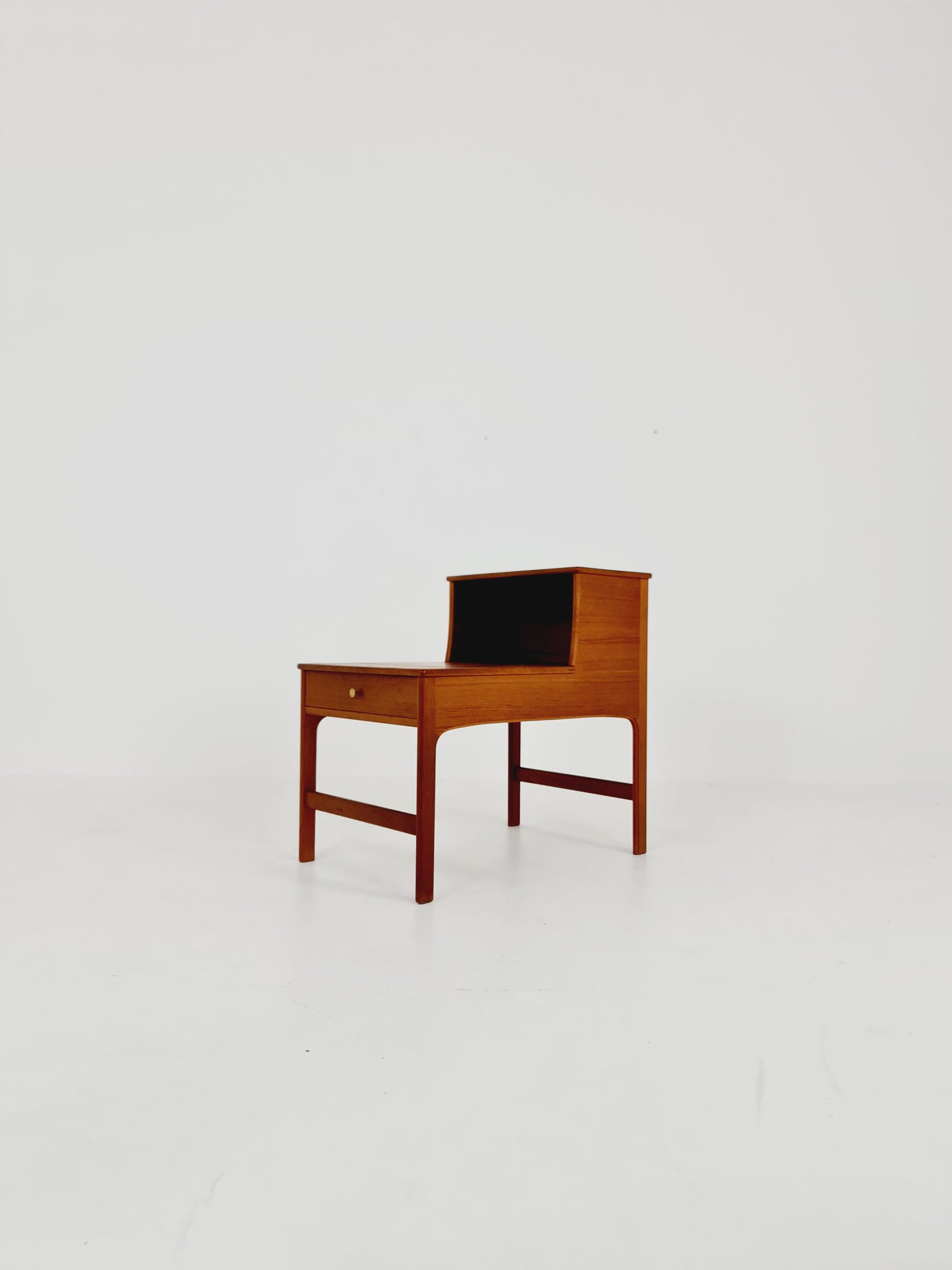 Rare Midcentury Swedish teak side table, nightstand by Yngvar Sandström by Säflle Möbelfabrik, 1960s